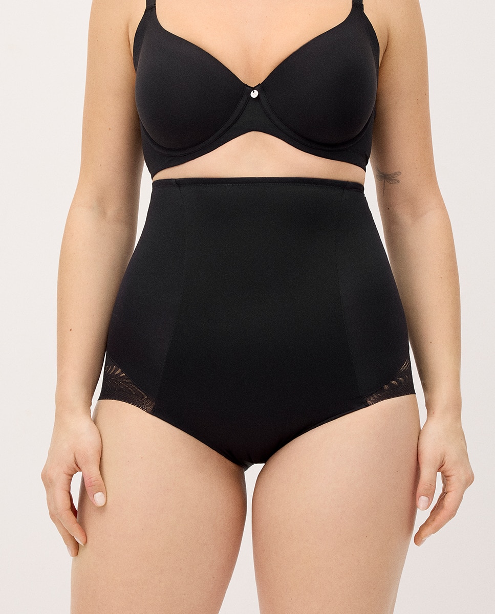 Imagem 0 de Cueca Alta Redutora com Renda
