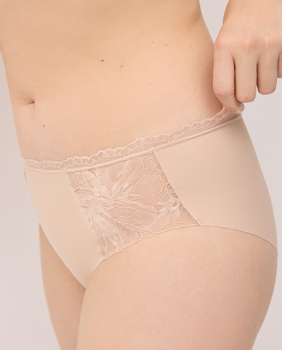 Braga Clássica com Renda Nude-4