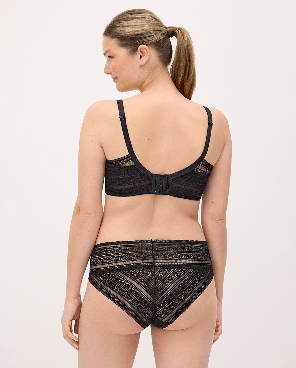 Soutien com Aro Capacidade com Forro e Cueca Midi Preto-2