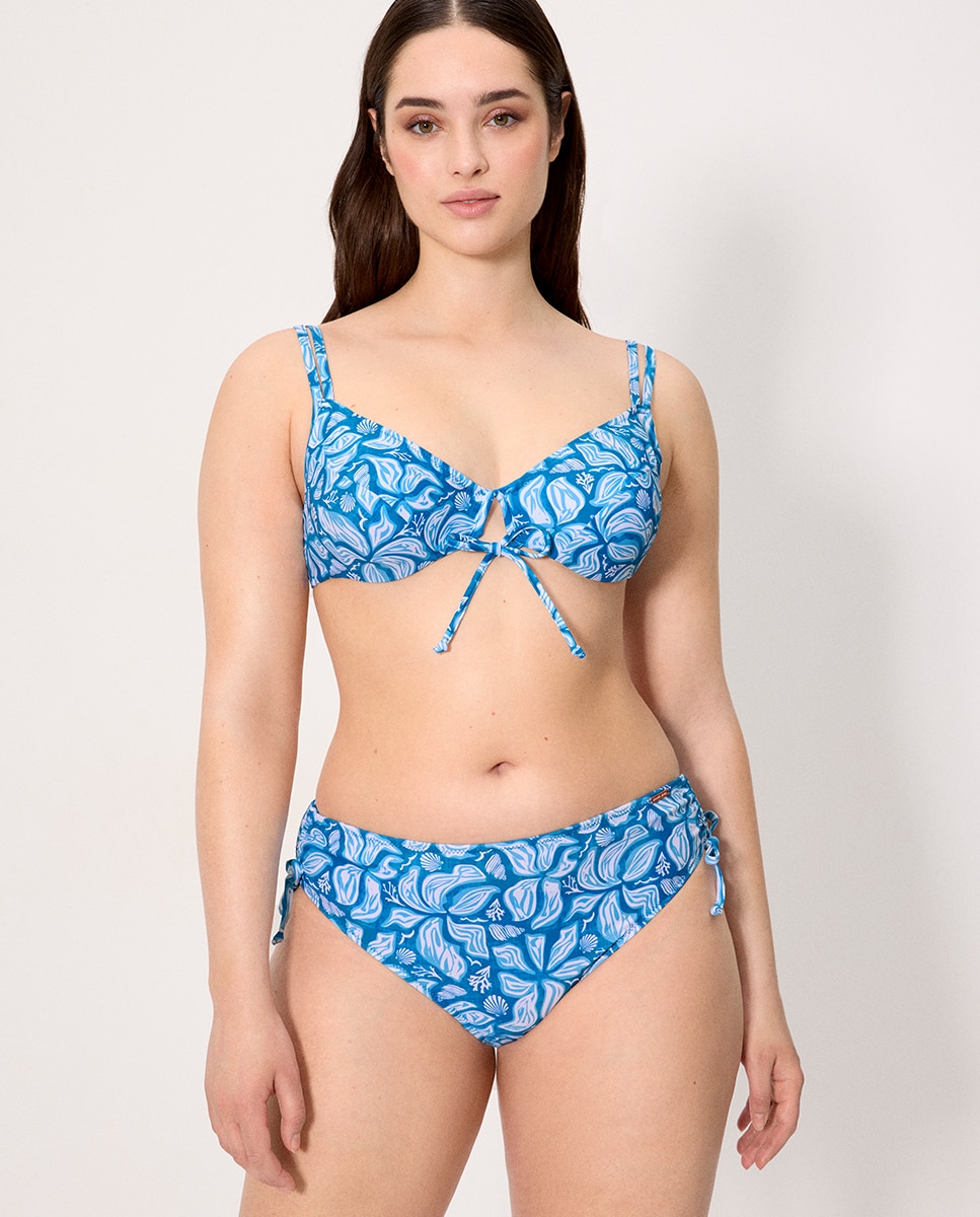 Imagem 0 de Biquínis Completos Moldeador Redutor de Peito com Estampado de Flores em Copa C