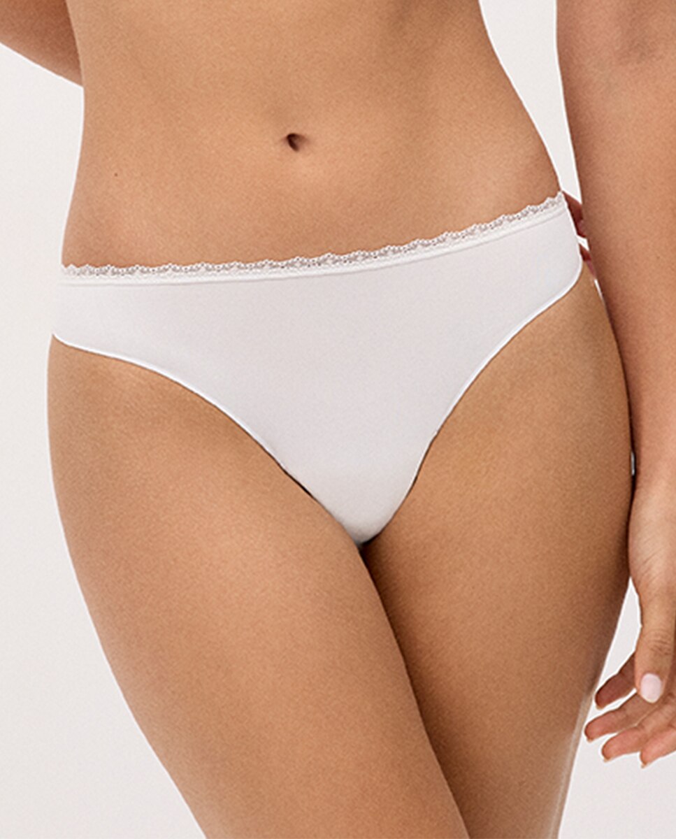 Imagem 0 de Tangas com Renda