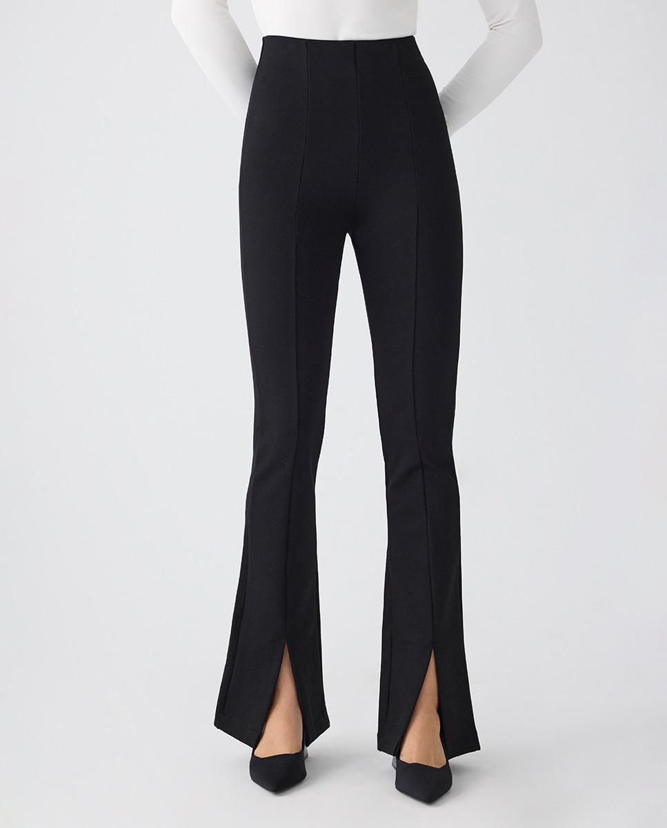 Leggings Moldeadores À Boca de Sino com Aberturas Preto-3