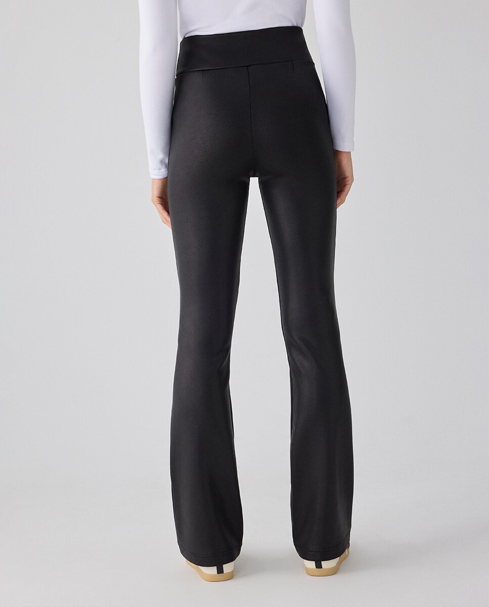 Leggings Térmicos Efeito Pele À Boca de Sino Preto-4