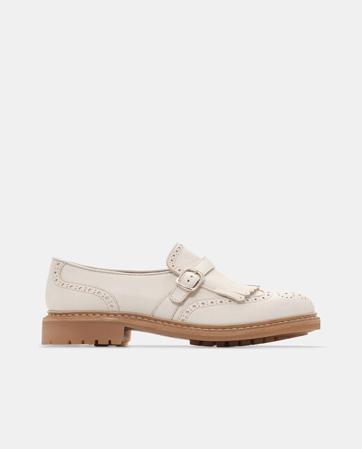 Imagem 0 de Bluchers com Fivela Walton de Pele
