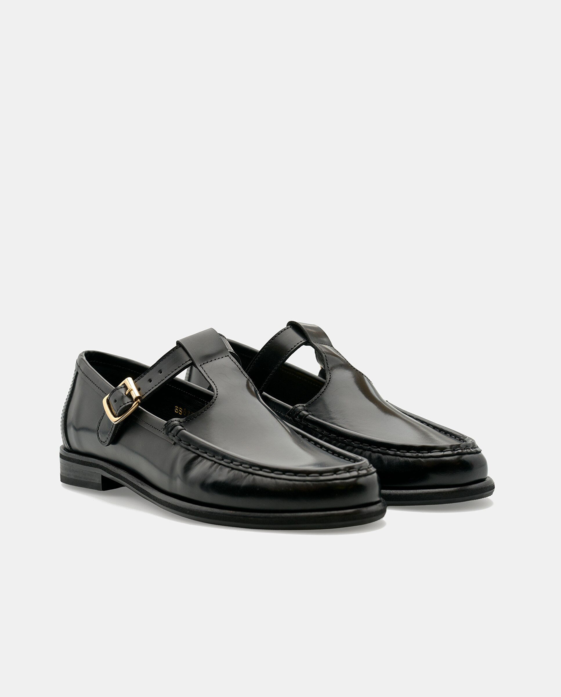 Mocassins Lara em Pele de Bovino Preto-2