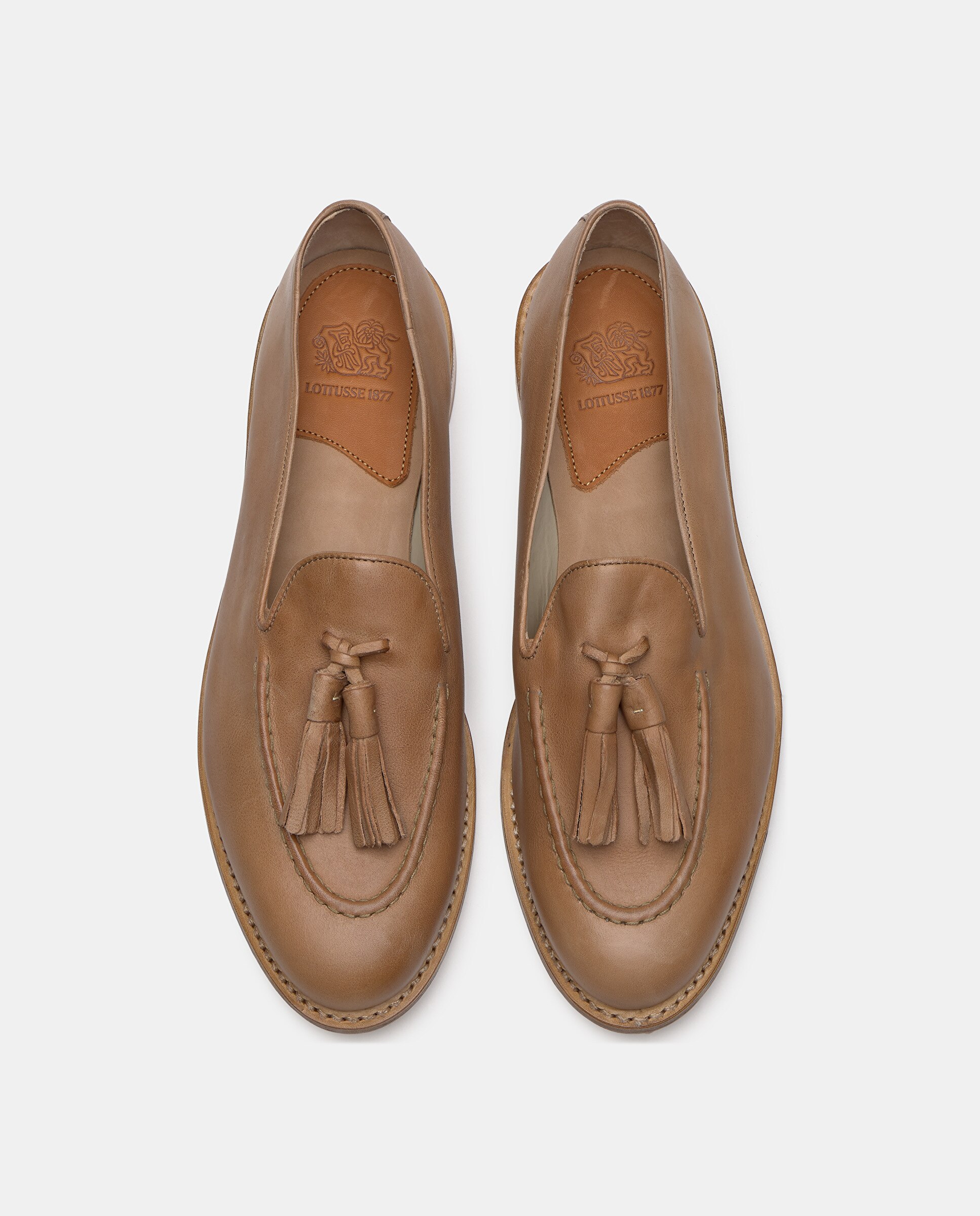 Mocassins de Pele de Bezerro Taupe-6