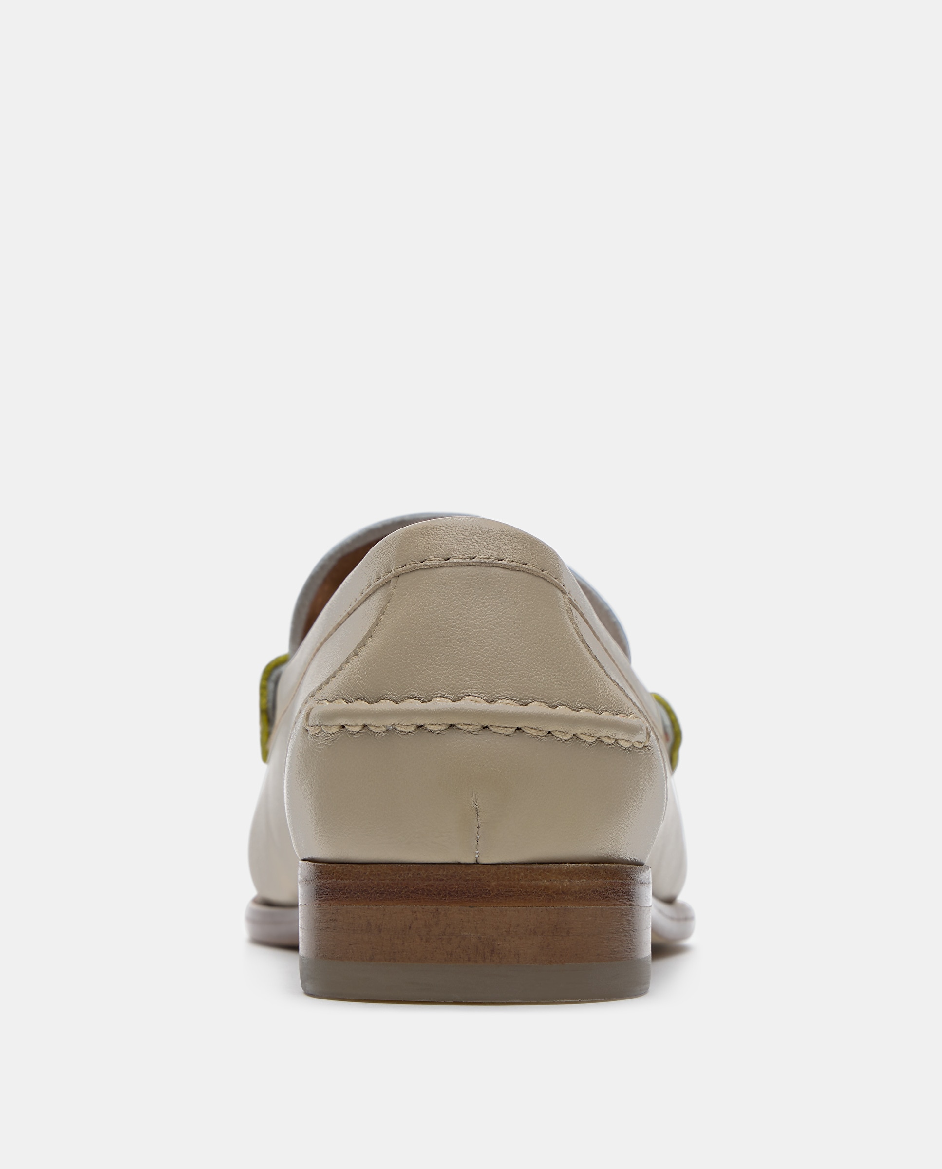 Mocassins de Pele de Novilho Bege-3