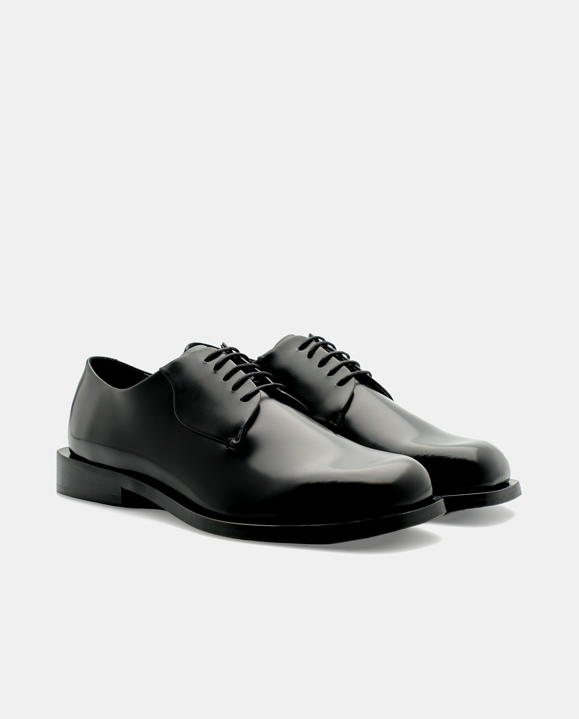 Sapatos de Cordões Tomir em Pele de Bovino em Preto Preto-2