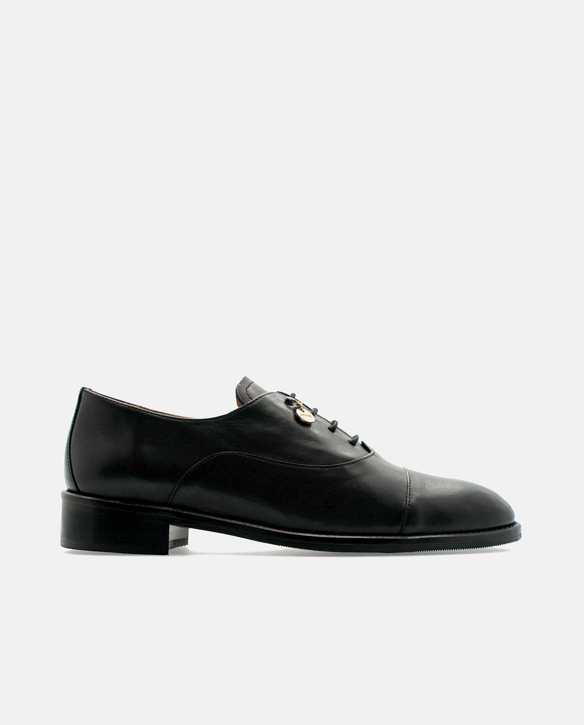 Imagem 0 de Sapatos de Cordões Pina em Pele de Bovino em Preto