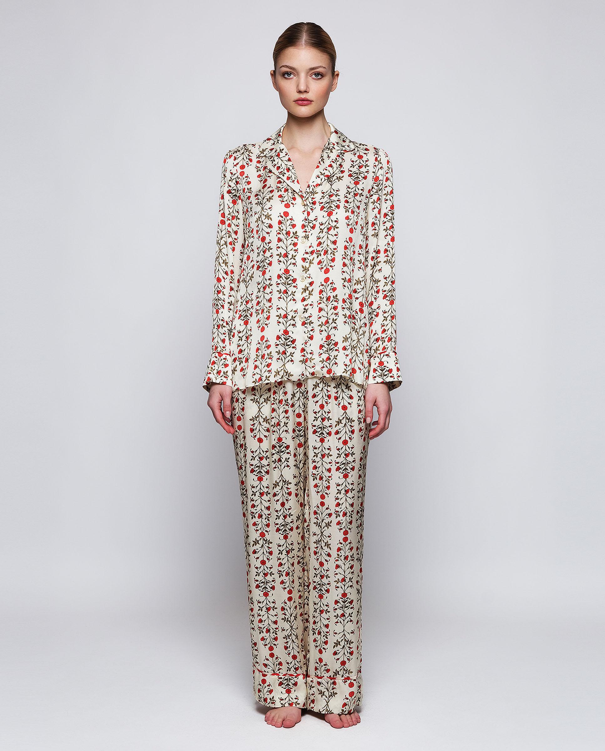 Imagem 0 de Pijama Completo Comprido com Estampado Floral