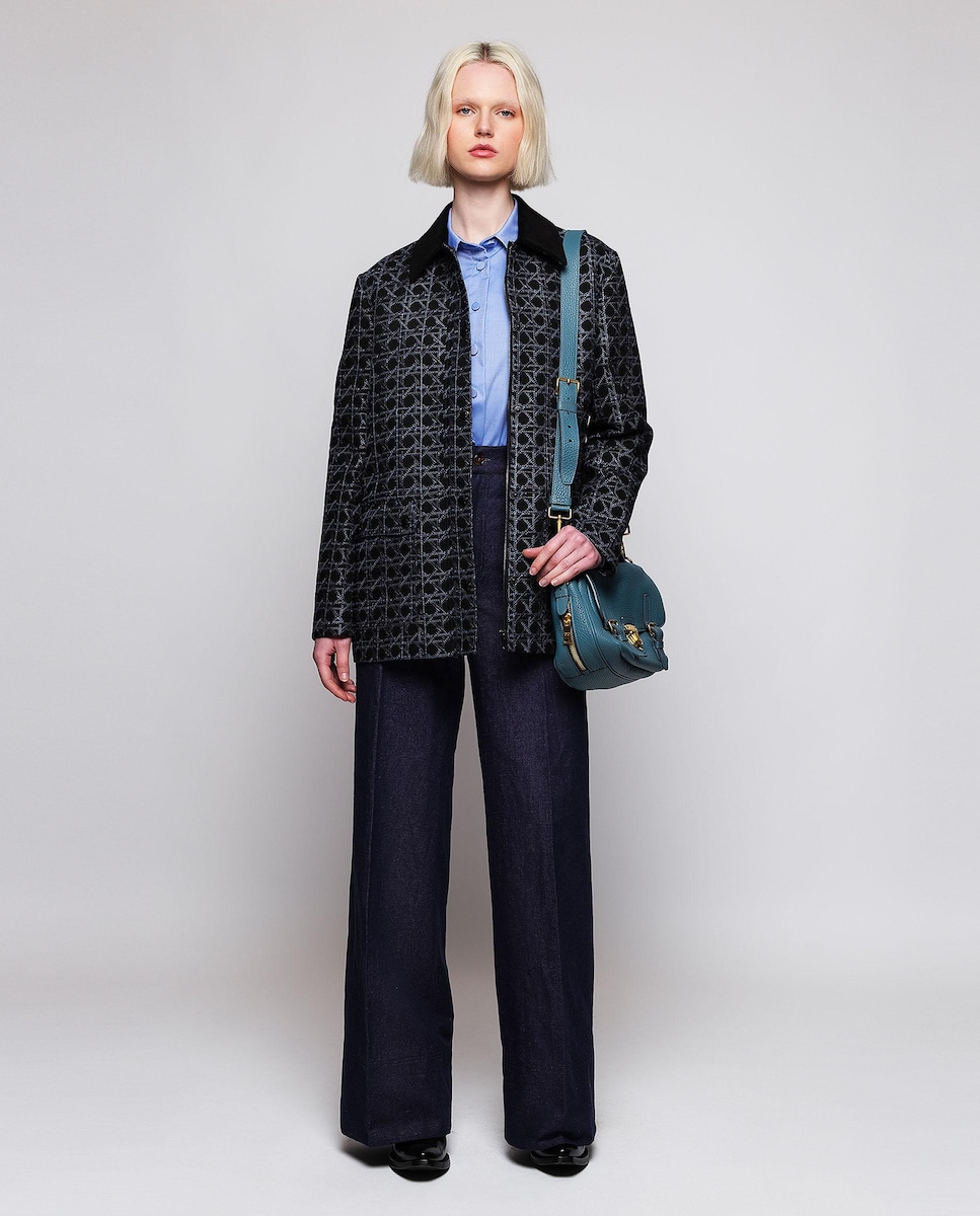 Casaco Acolchoado Bordado com Estampado Geométrico Azul / Preto-4