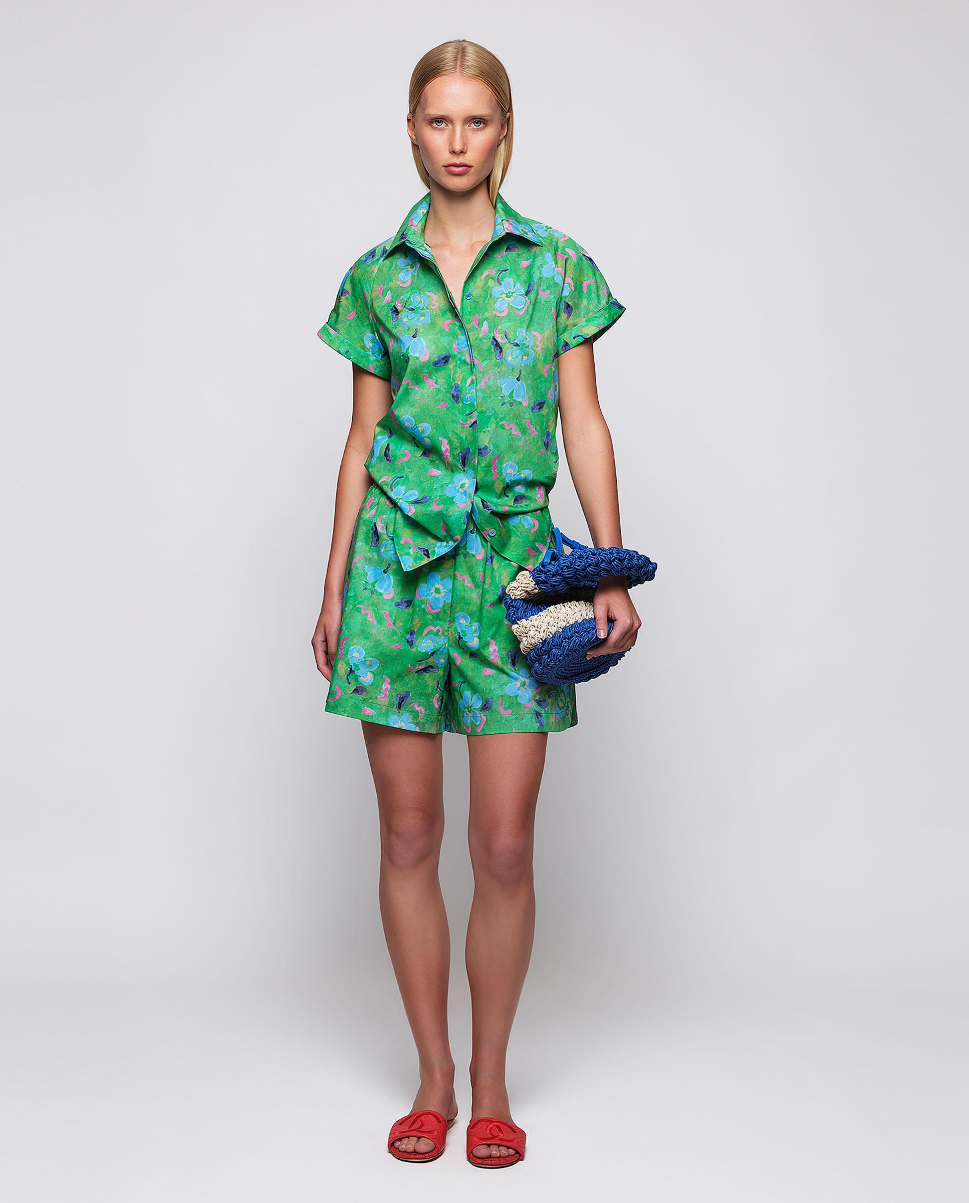 Short com Estampado Floral de Algodão Verde-4