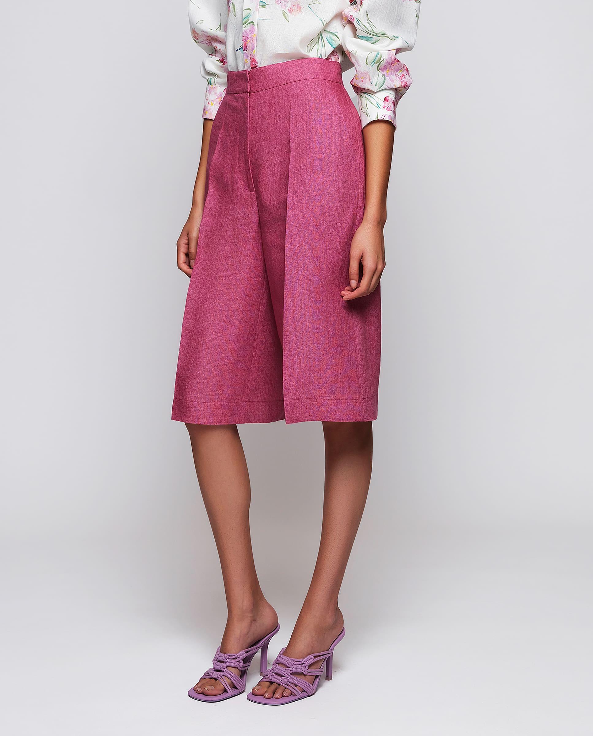 Imagem 0 de Bermudas de Linho de Cintura Subida com Cós