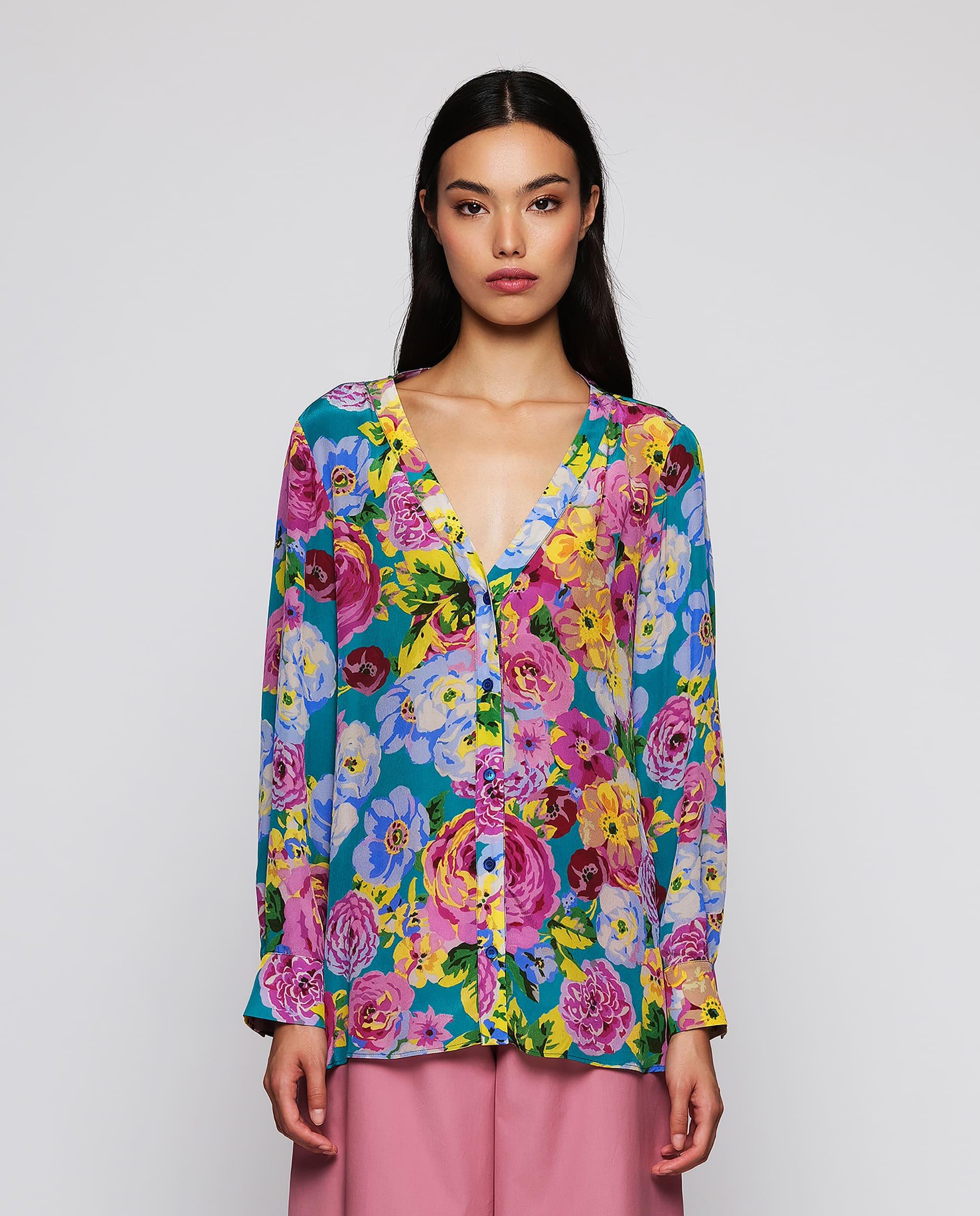 Blusa com Estampado Floral e Gola em V Turquesa-1