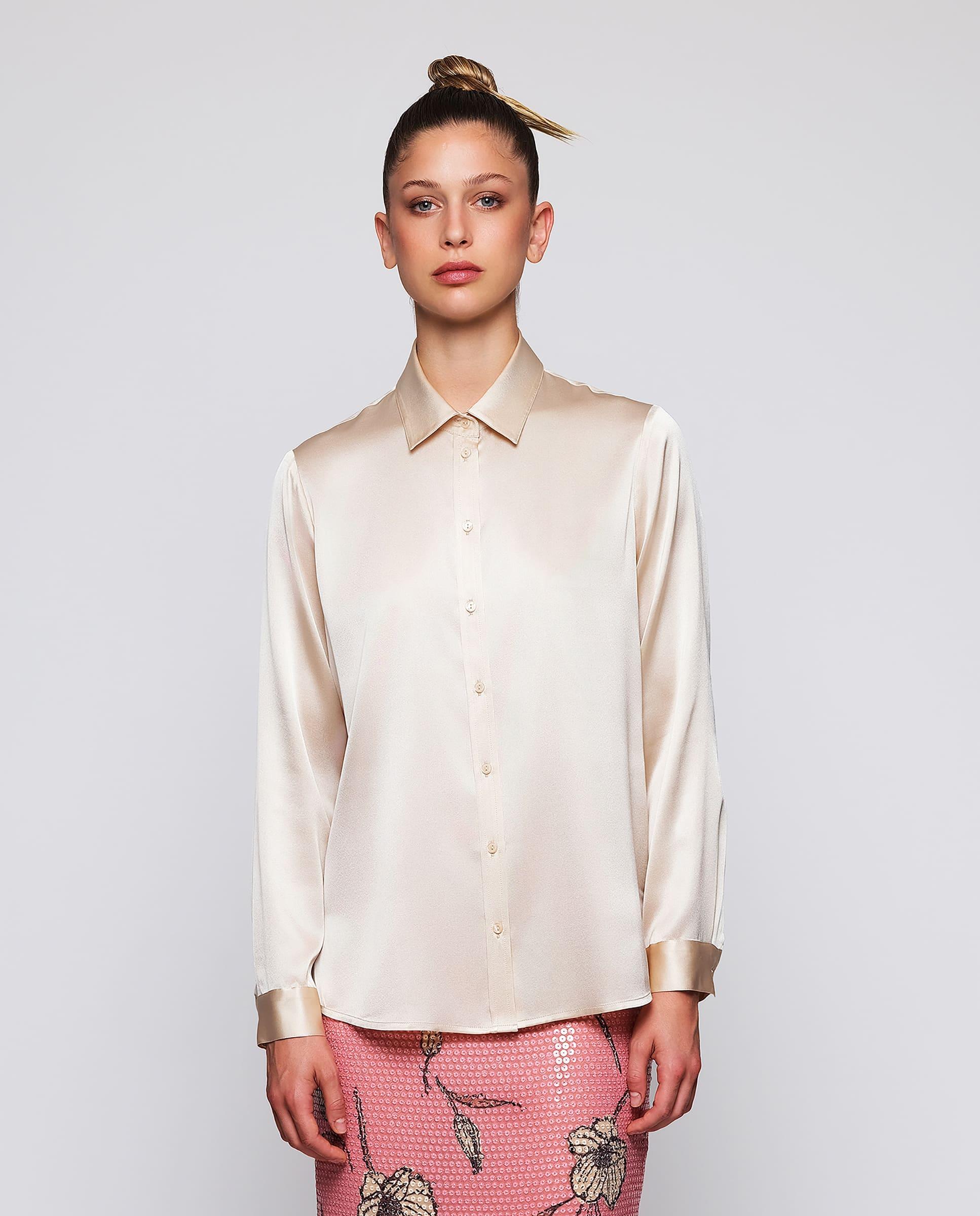 Imagem 0 de Blusa de Seda Elástica de Manga Comprida com Punho