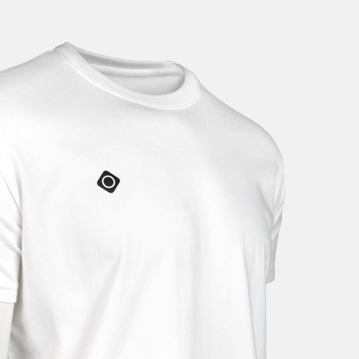 T-shirt Básica Liena M Izas Branco-3