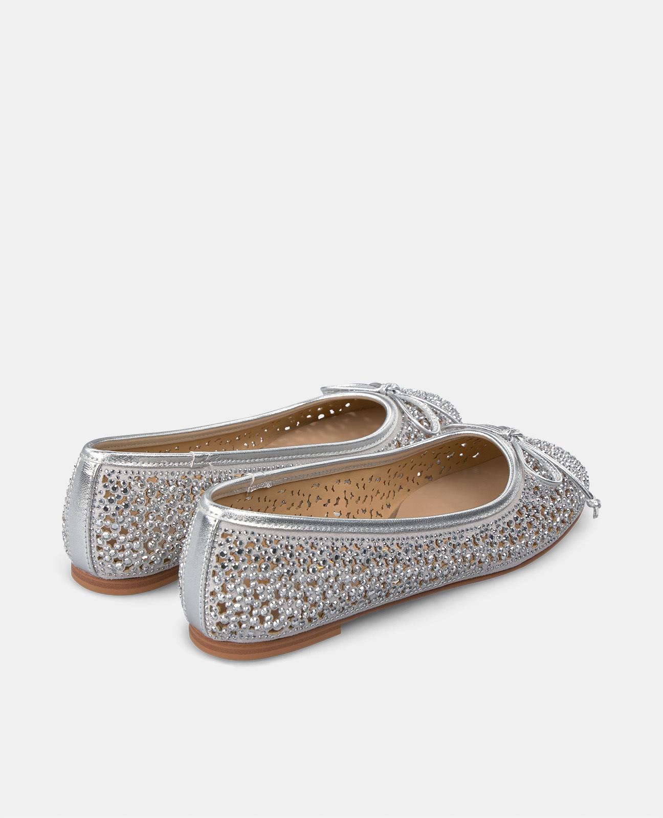 Sabrinas Rasas com Biqueira Redonda e sem Fecho Prateado-3