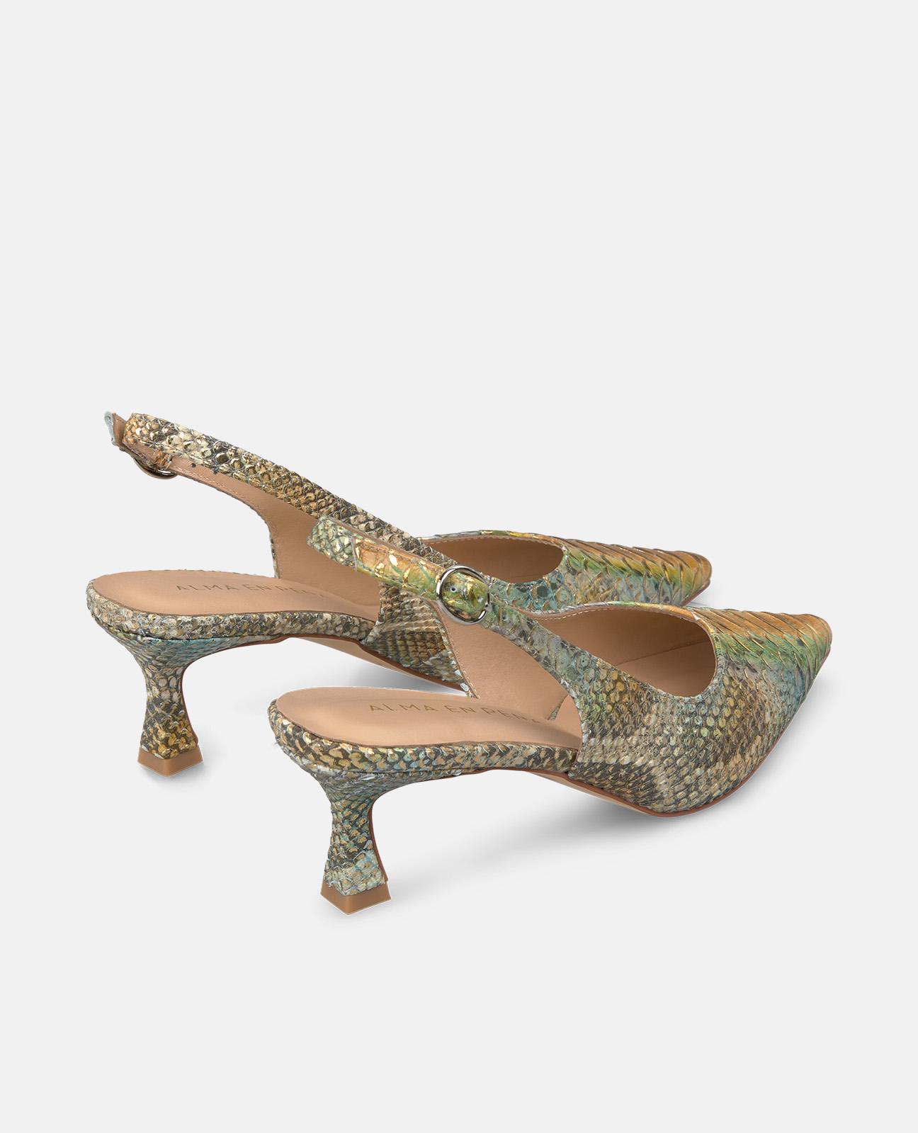 Sapatos de Salto com o Calcanhar Aberto Confecionados em Pele com a Biqueira Afiada Ouro-3
