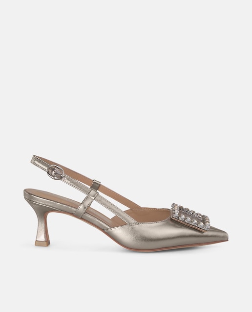 Imagem 0 de Sapatos de Salto com o Calcanhar Aberto e Adorno de Pedraria e Fecho de Fivela