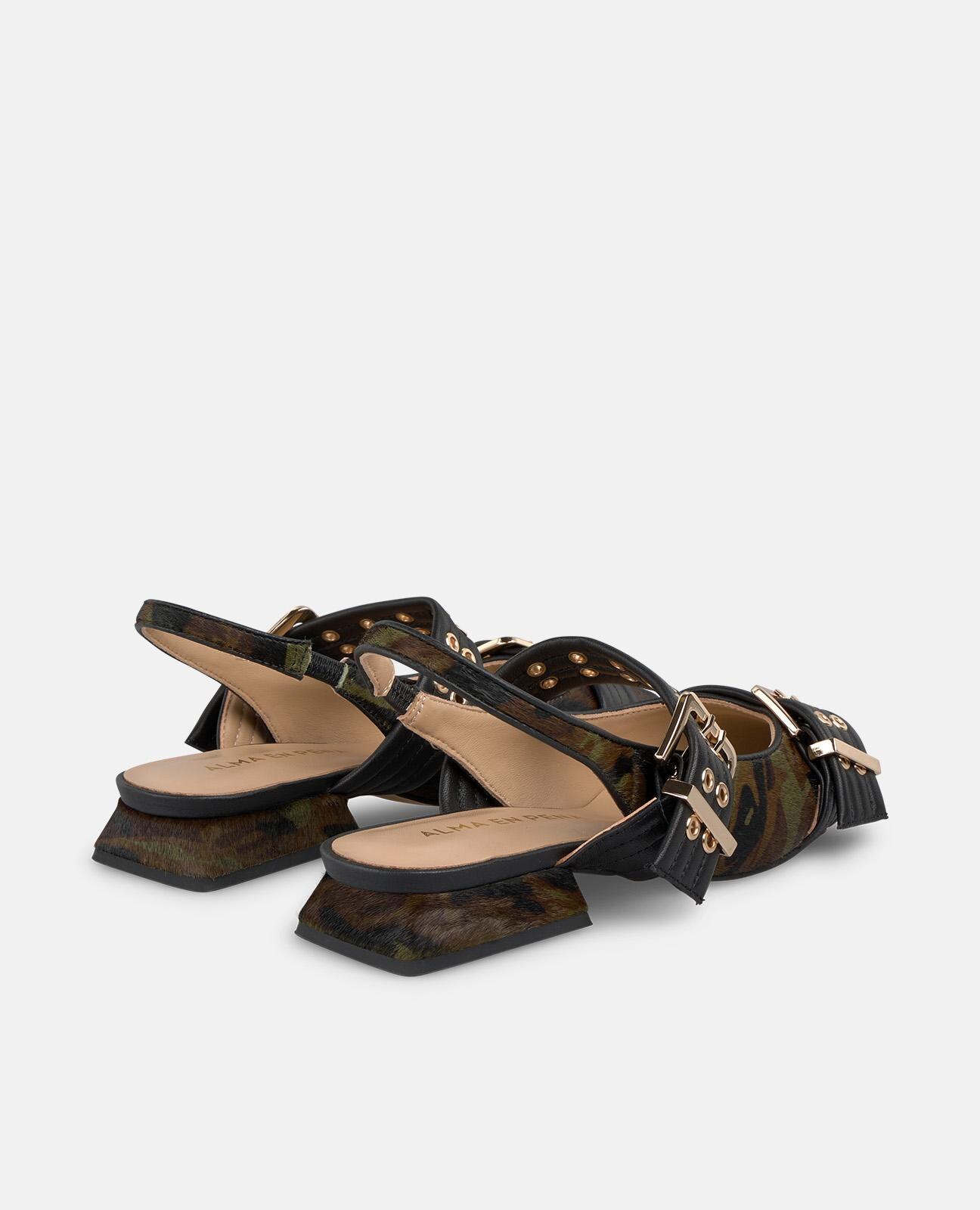 Sapatos Rasos com Fivelas Largas e Fecho Elástico Verde-3