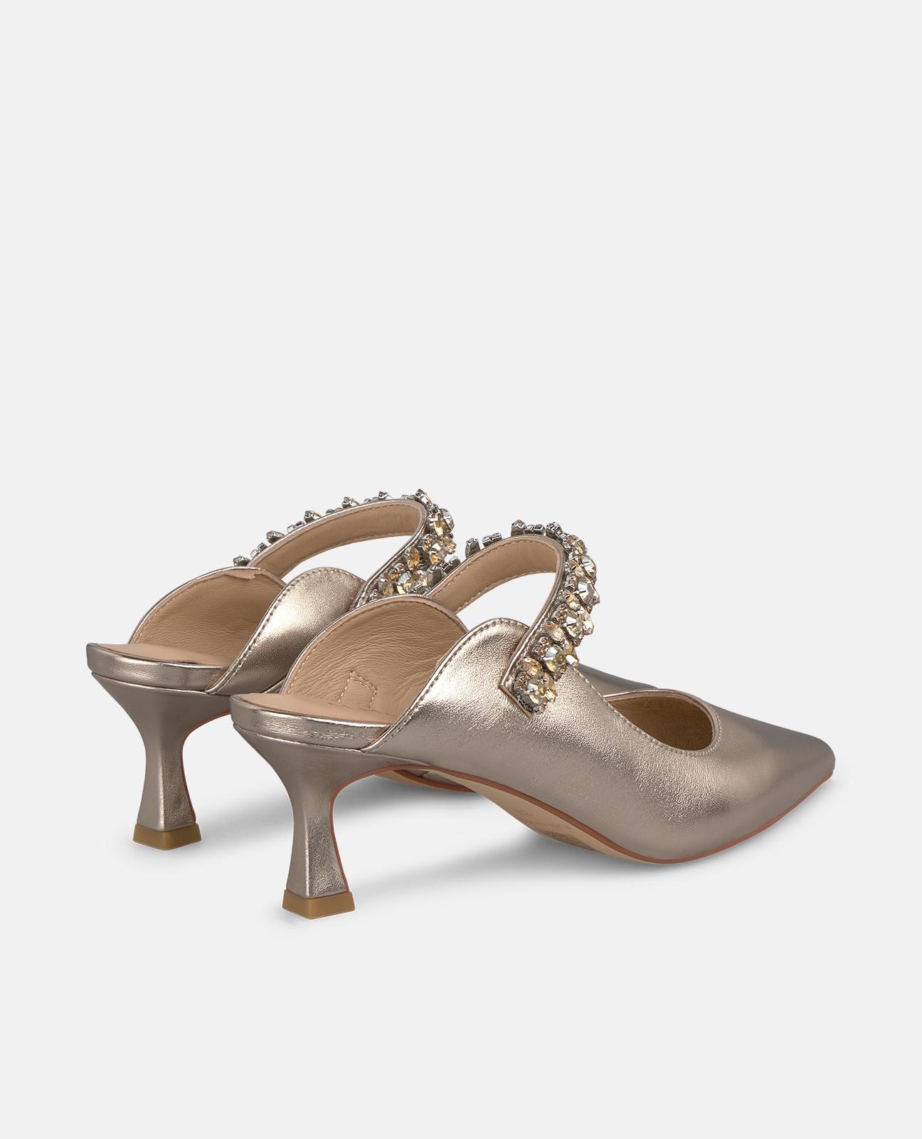 Sapatos de Salto com o Calcanhar Aberto e Tira de Pedraria Ouro-3