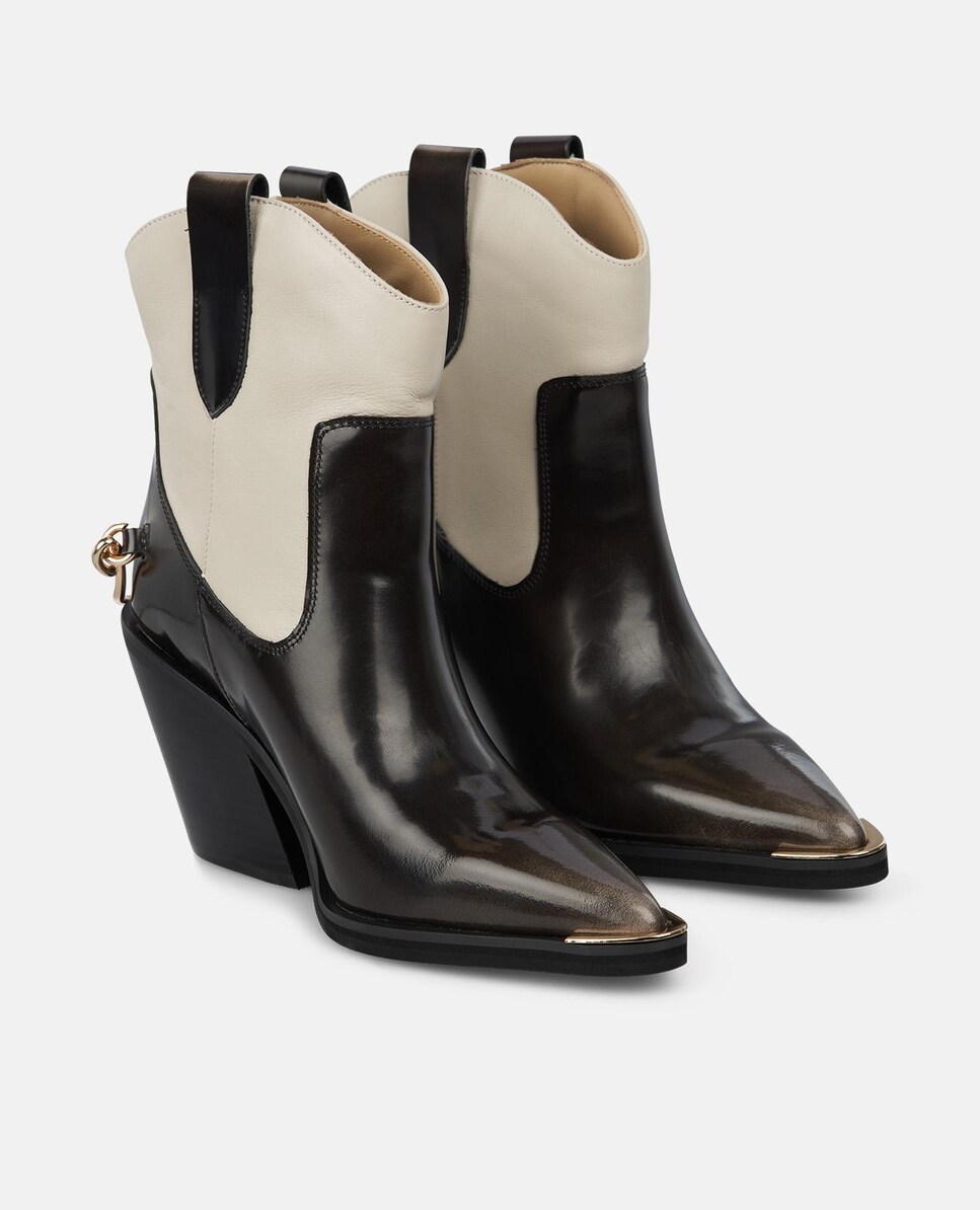 Botins Cowboy com Esporas Biqueira Afiada e Tacão Largo Preto-2