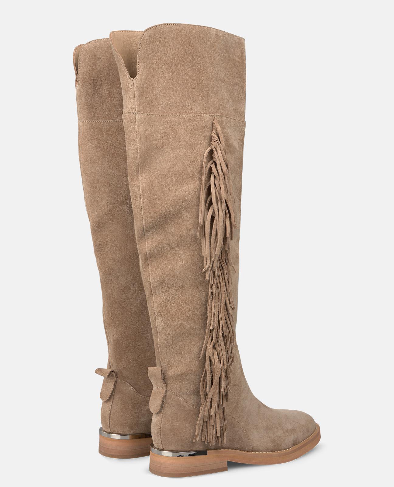 Botas Rasas com Franjas e Fecho Zip Bege-3