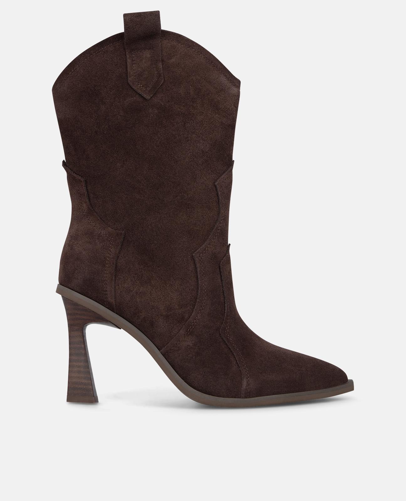 Imagem 0 de Botins Cowboy com Salto Fino e Biqueira Afiada sem Fecho