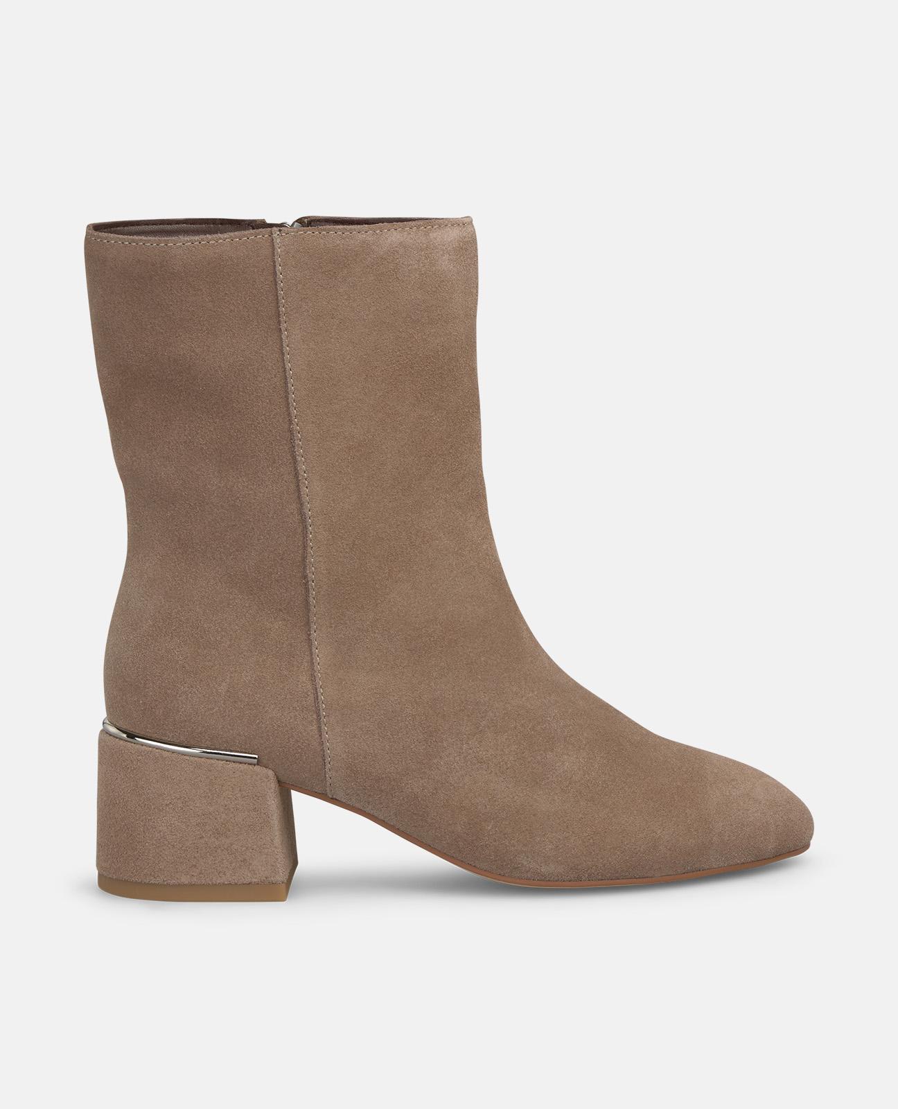 Botins com Salto e Fecho Zip Bege-1