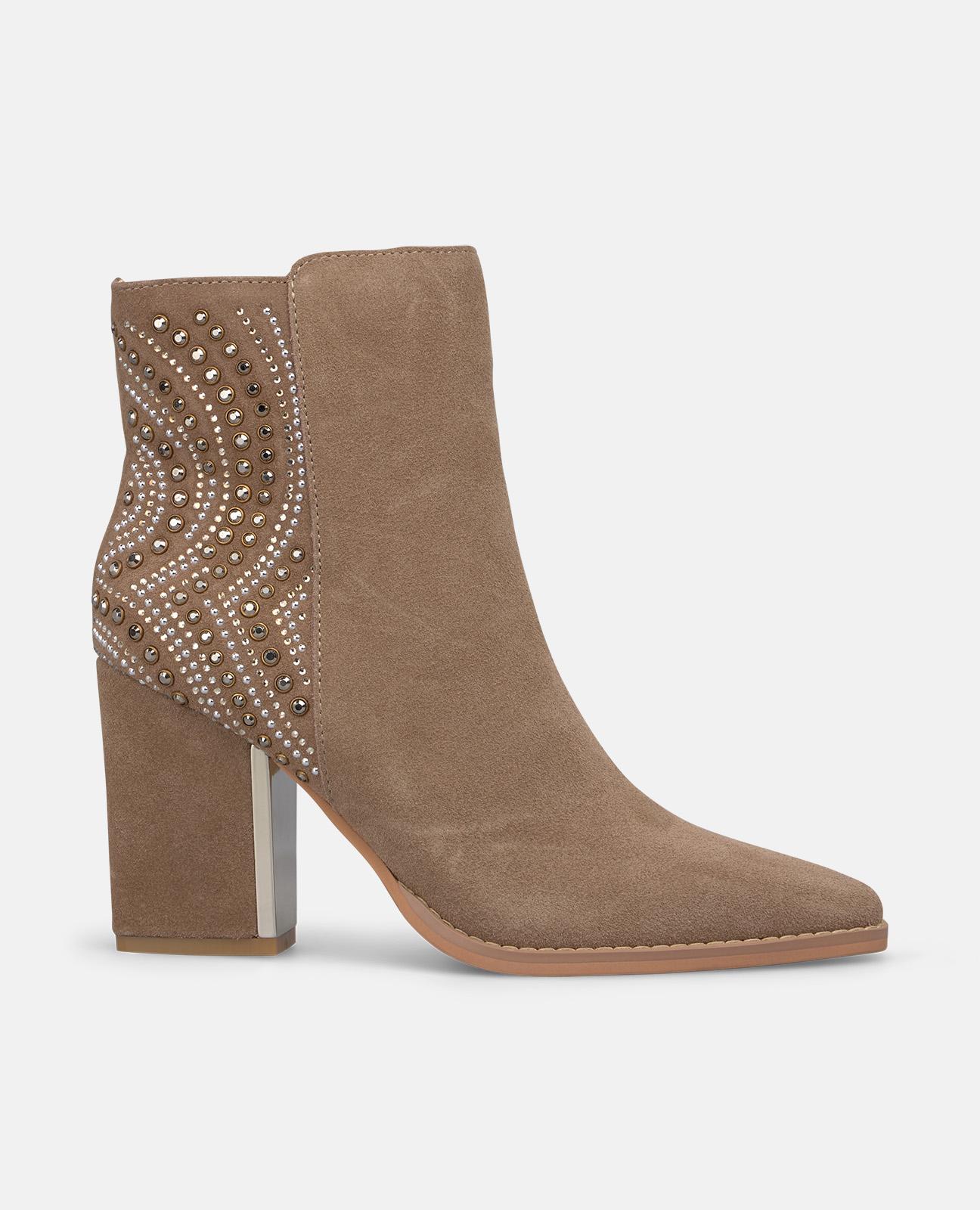 Botins Básicos com Salto e Detalhes de Pedraria Vison-1