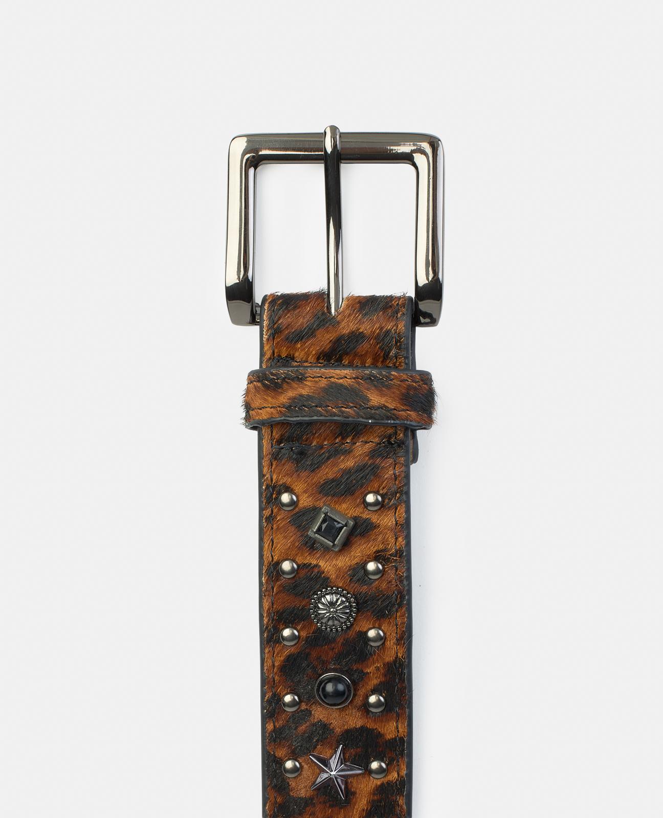 Cinto de Pele com Fivela Quadrada e Detalhes de Tachas Castanho / Laranja-4