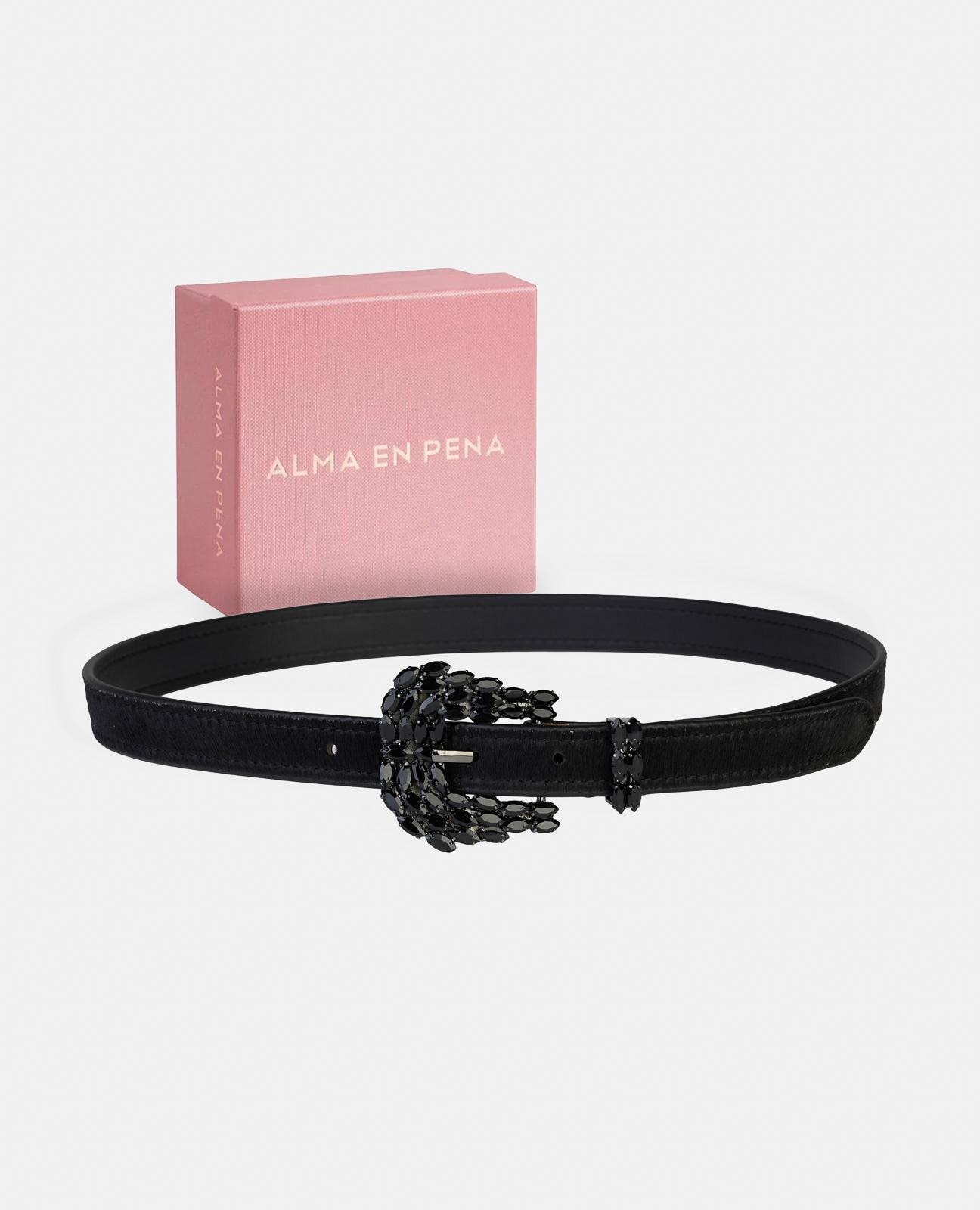 Cinto de Pele com Fivela de Pedraria Preto-5