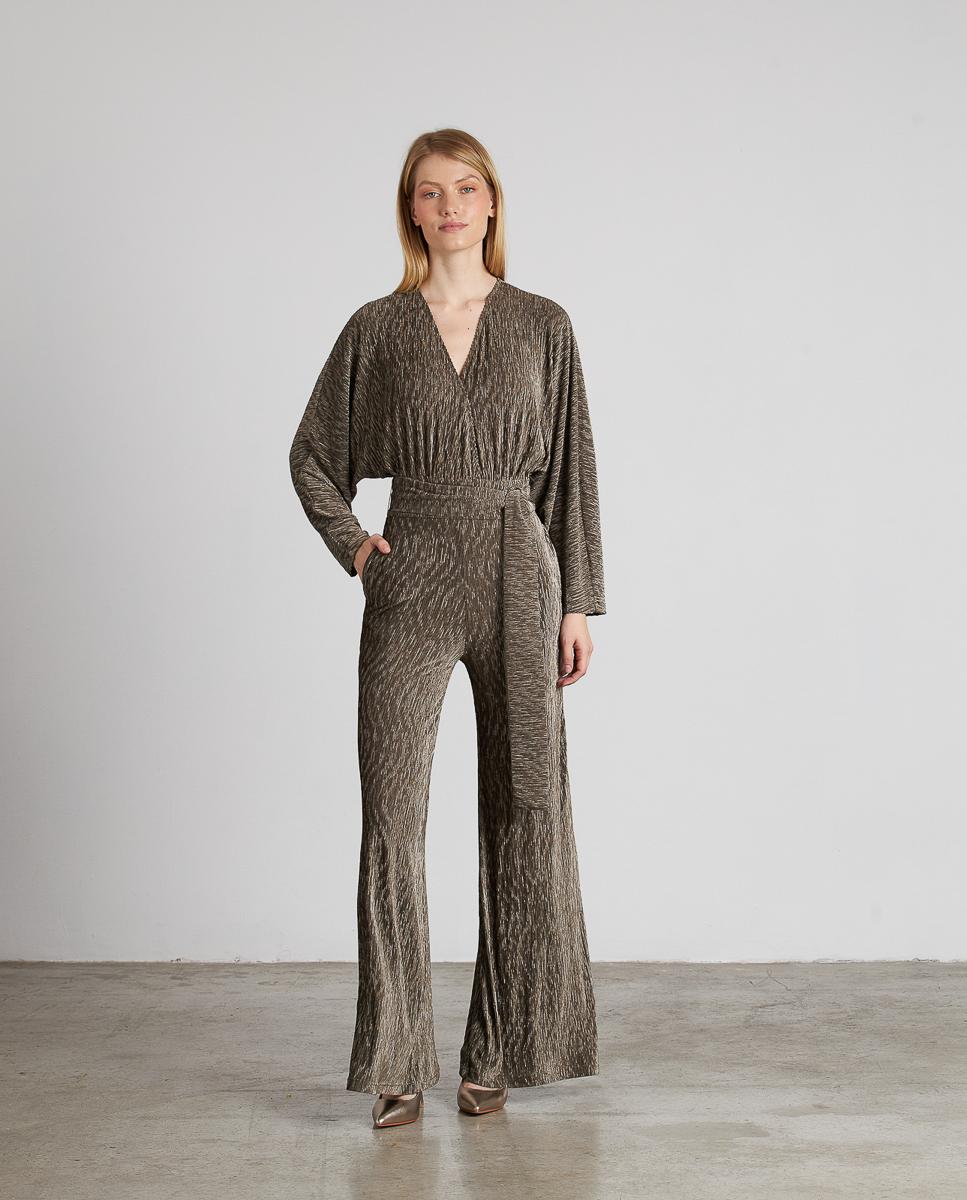 Imagem 0 de Macacão Fluido com Cinto Decote em V e Manga Comprida