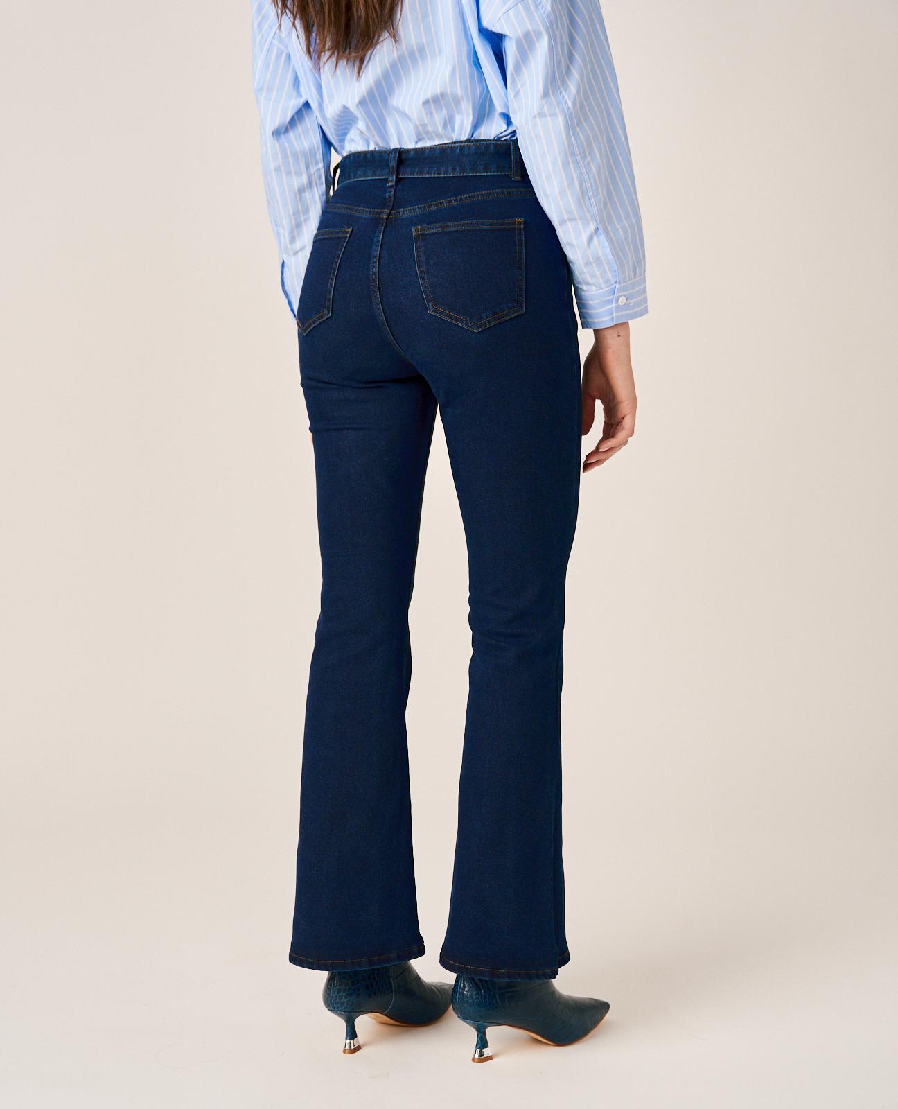 Jeans À Boca de Sino com Cinto Ajustável e Fecho Zip Azul-escuro-5