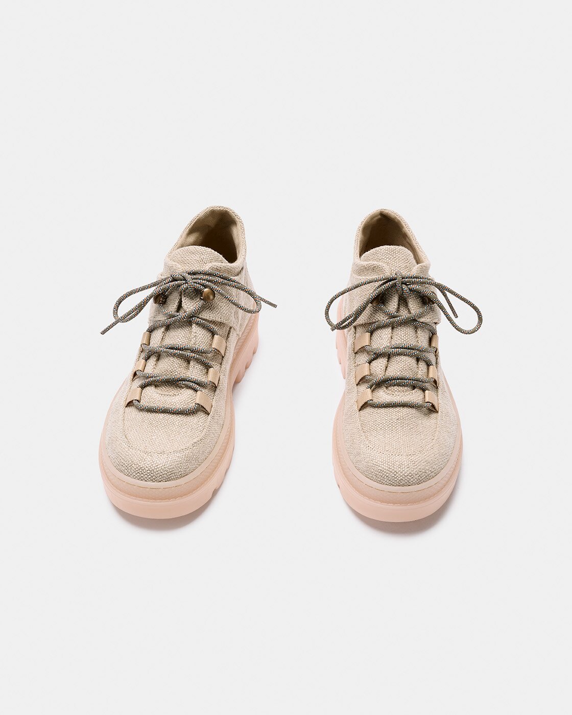 Botins de Tecido e Pele com Atacadores e Sola Track Estilo Montanha Natural-2