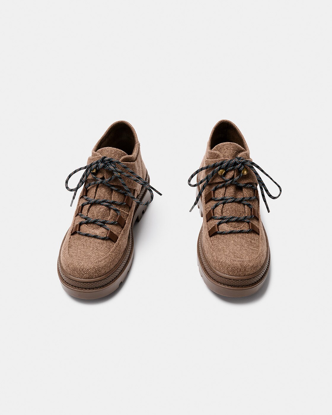 Botins de Tecido e Pele com Atacadores e Sola Track Estilo Montanha Castanho-2
