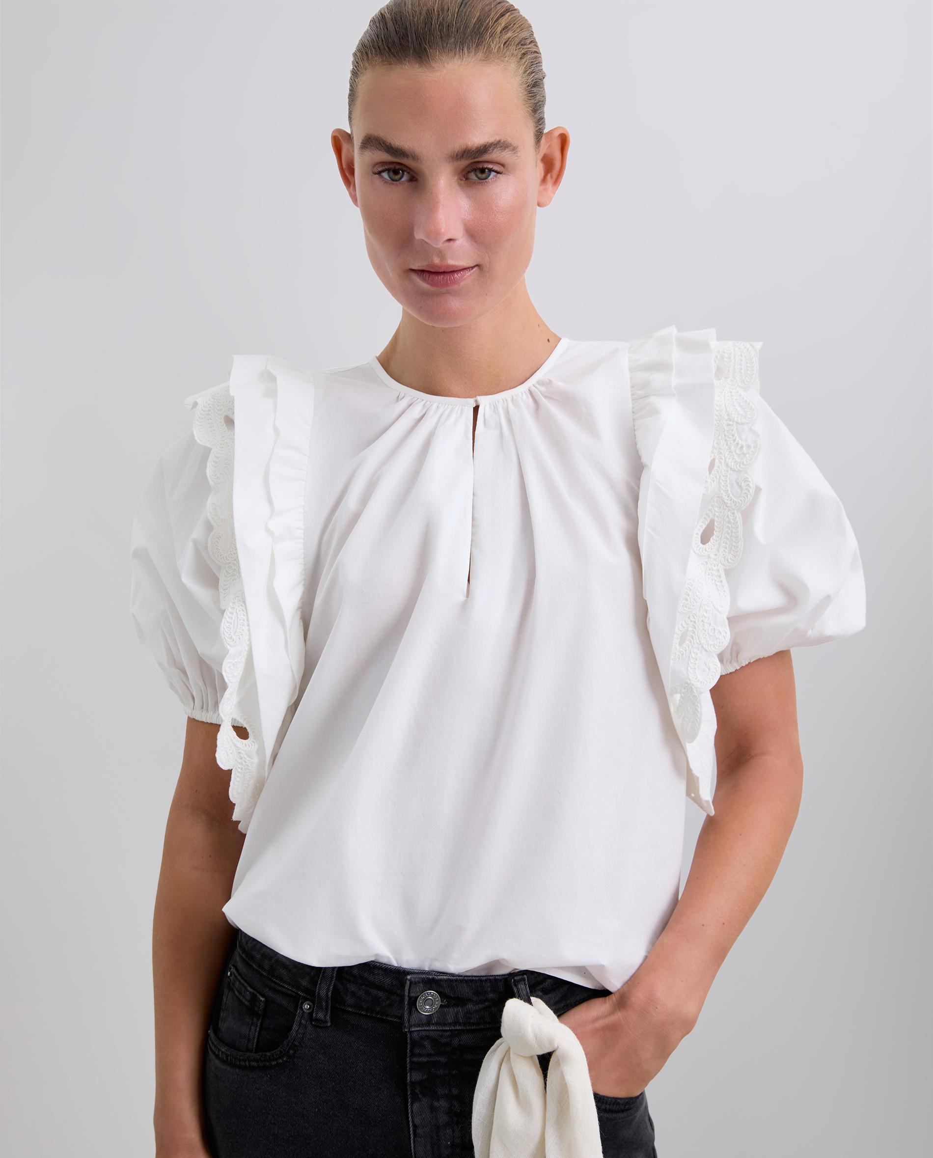 Top com Mangas Abalonadas e Folhos Branco-1