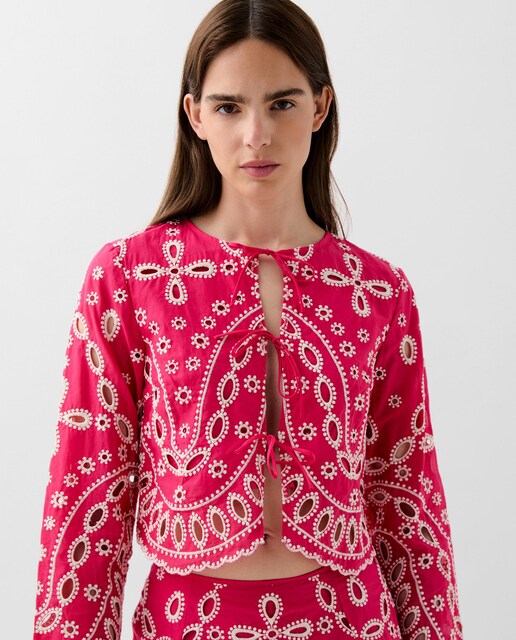 Imagem 0 de Camisa de Algodão com Bordados