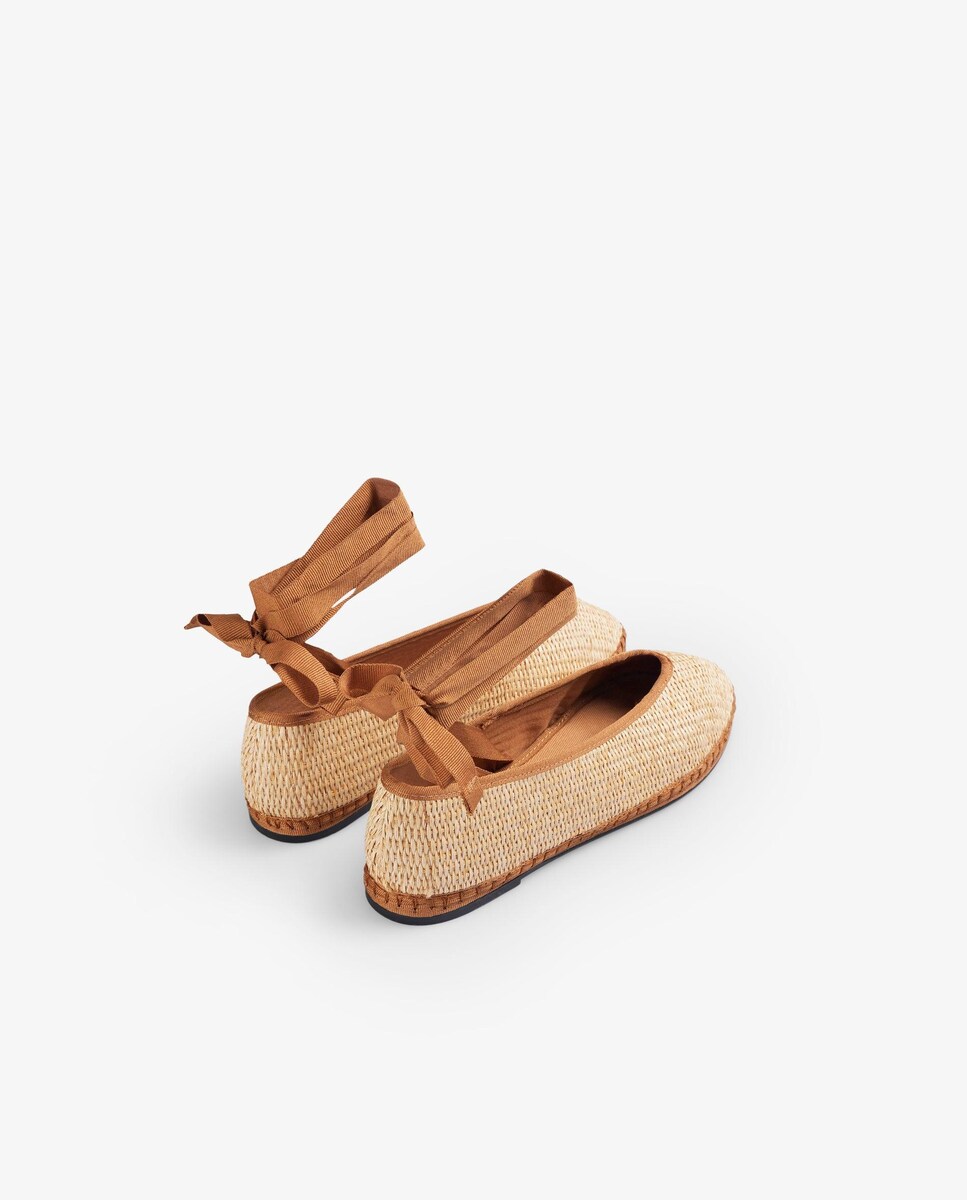 Slippers de Tecido com Fecho de Laçada no Tornozelo Bege-3