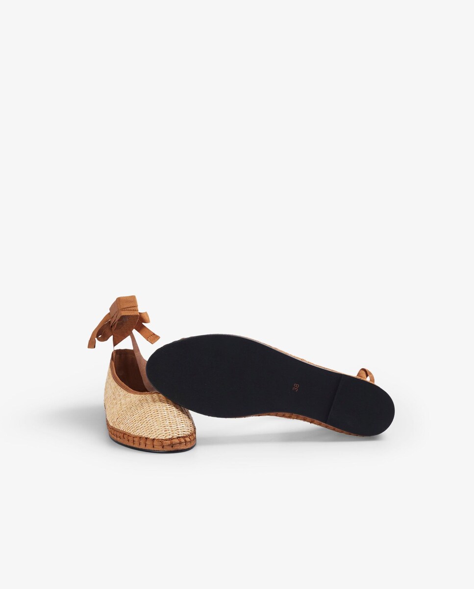 Slippers de Tecido com Fecho de Laçada no Tornozelo Bege-4