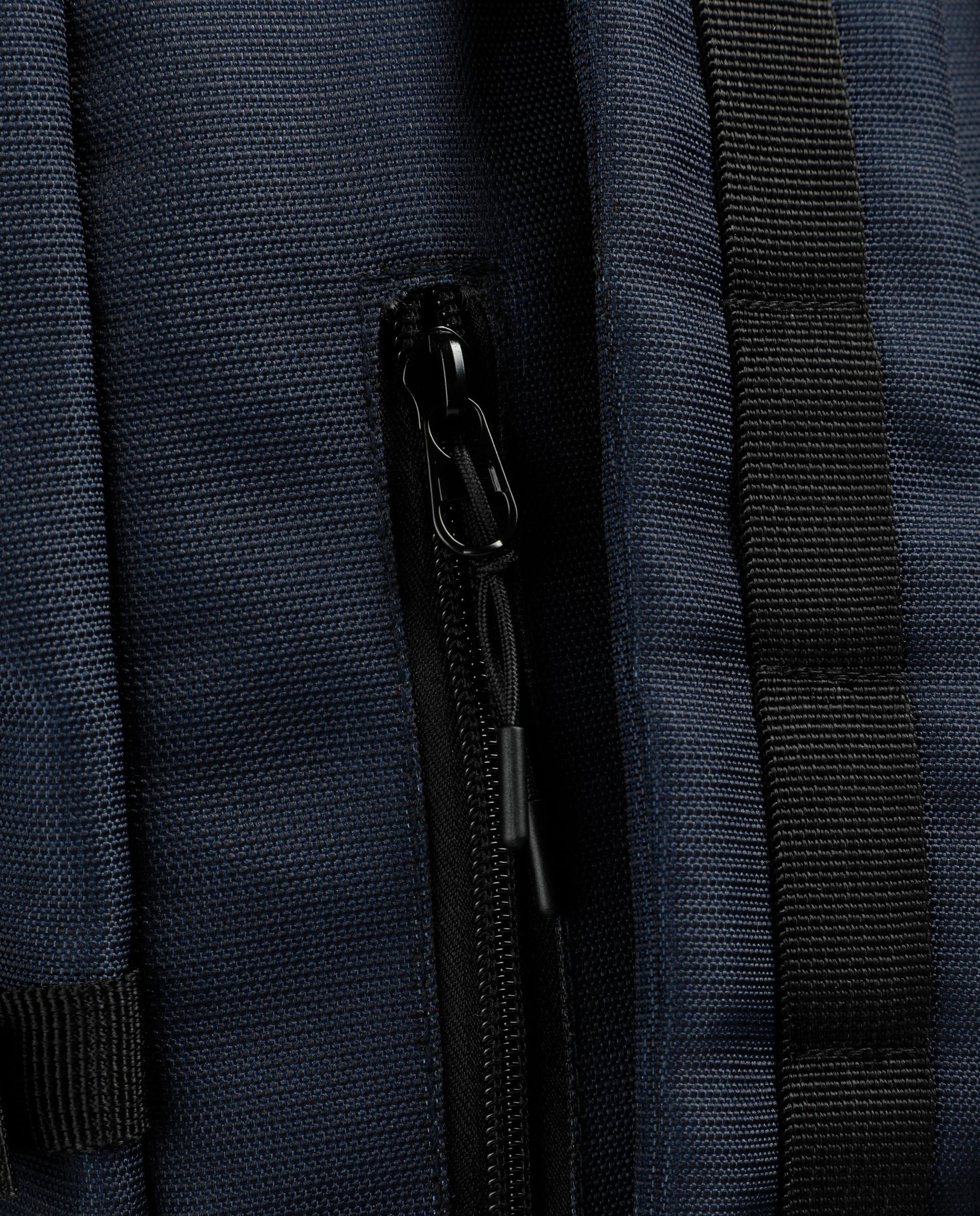 Mochila com Fecho de Aba e Clip Ajustável Azul-marinho / Verde-7