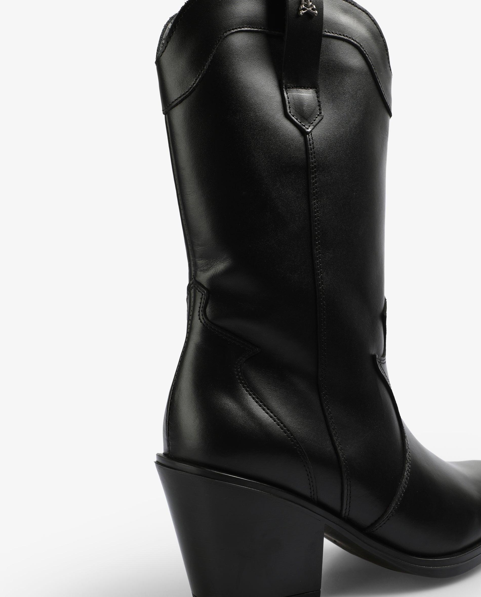 Botas Cowboy com Tiradores Laterais Preto-3