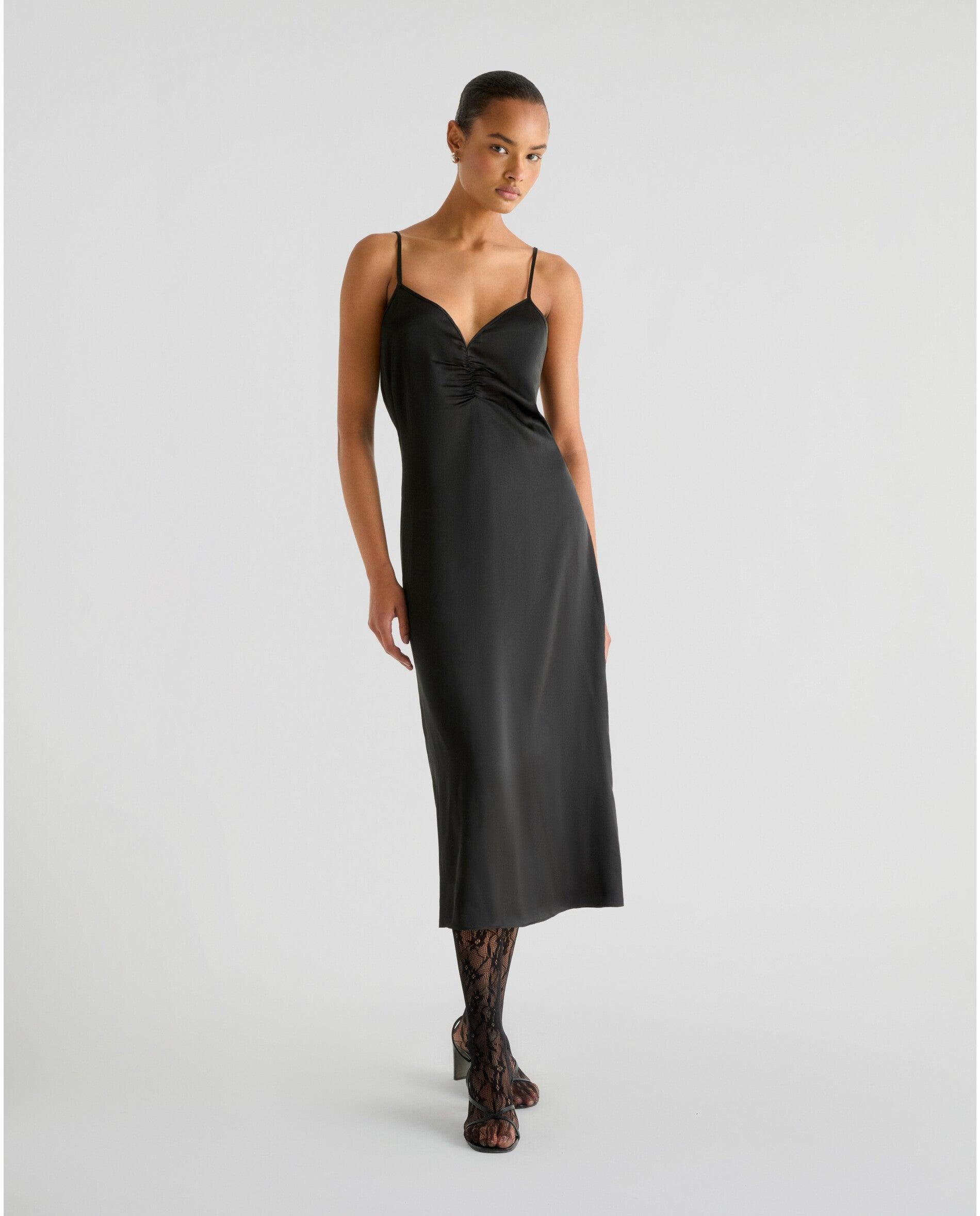 Vestido Midi 2 em 1 Pretos-6