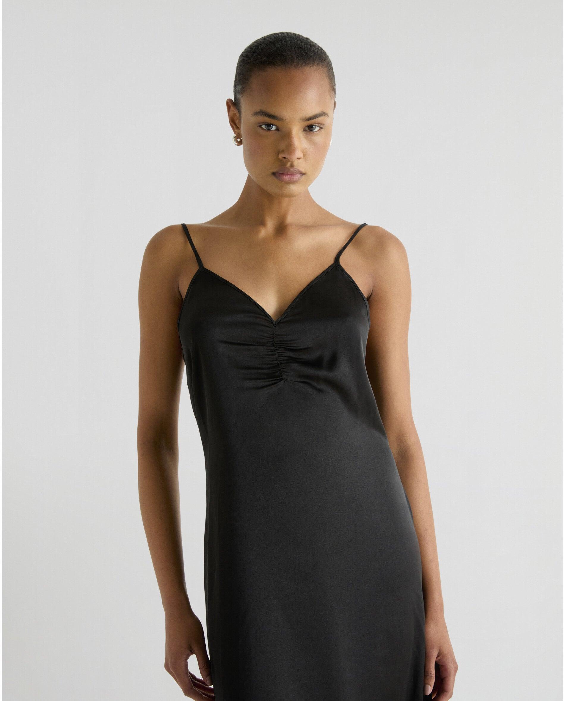 Vestido Midi 2 em 1 Pretos-8