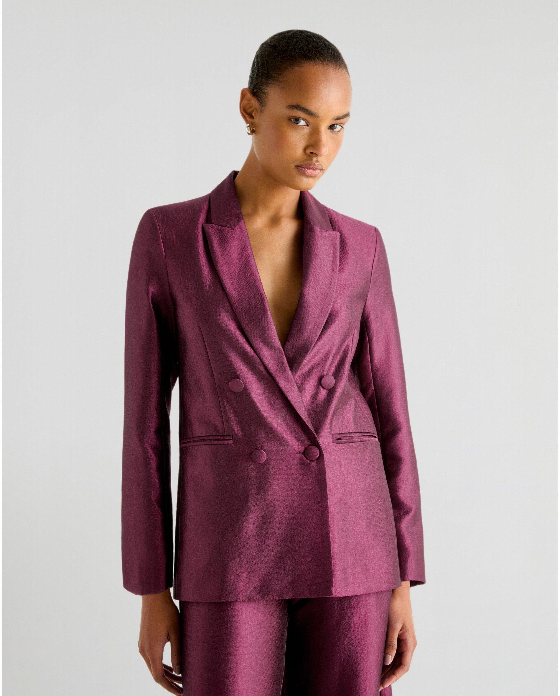 Imagem 0 de Blazer Acetinada com Ombreiras