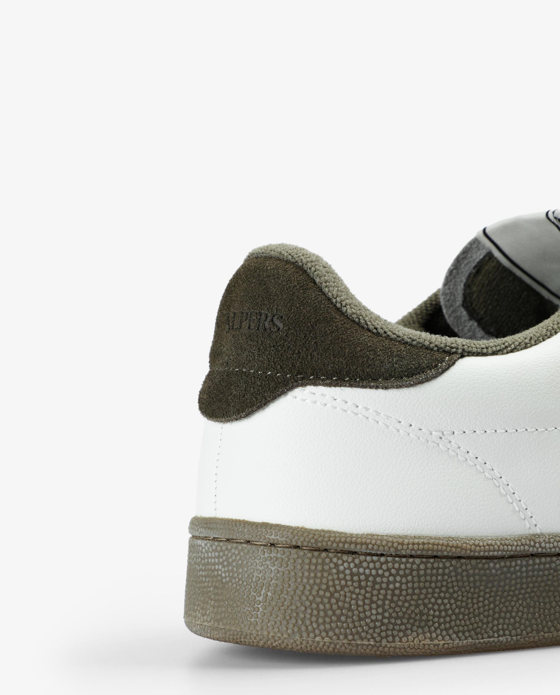 Sapatilhas Retro Tipo Sneakers de Pele com Caveira em Contraste Branco / Verde-7
