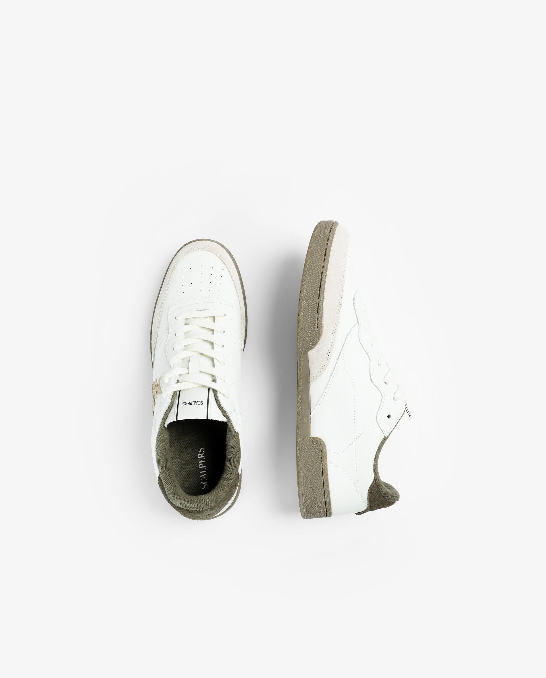 Sapatilhas Retro Tipo Sneakers de Pele com Caveira em Contraste Branco / Verde-8