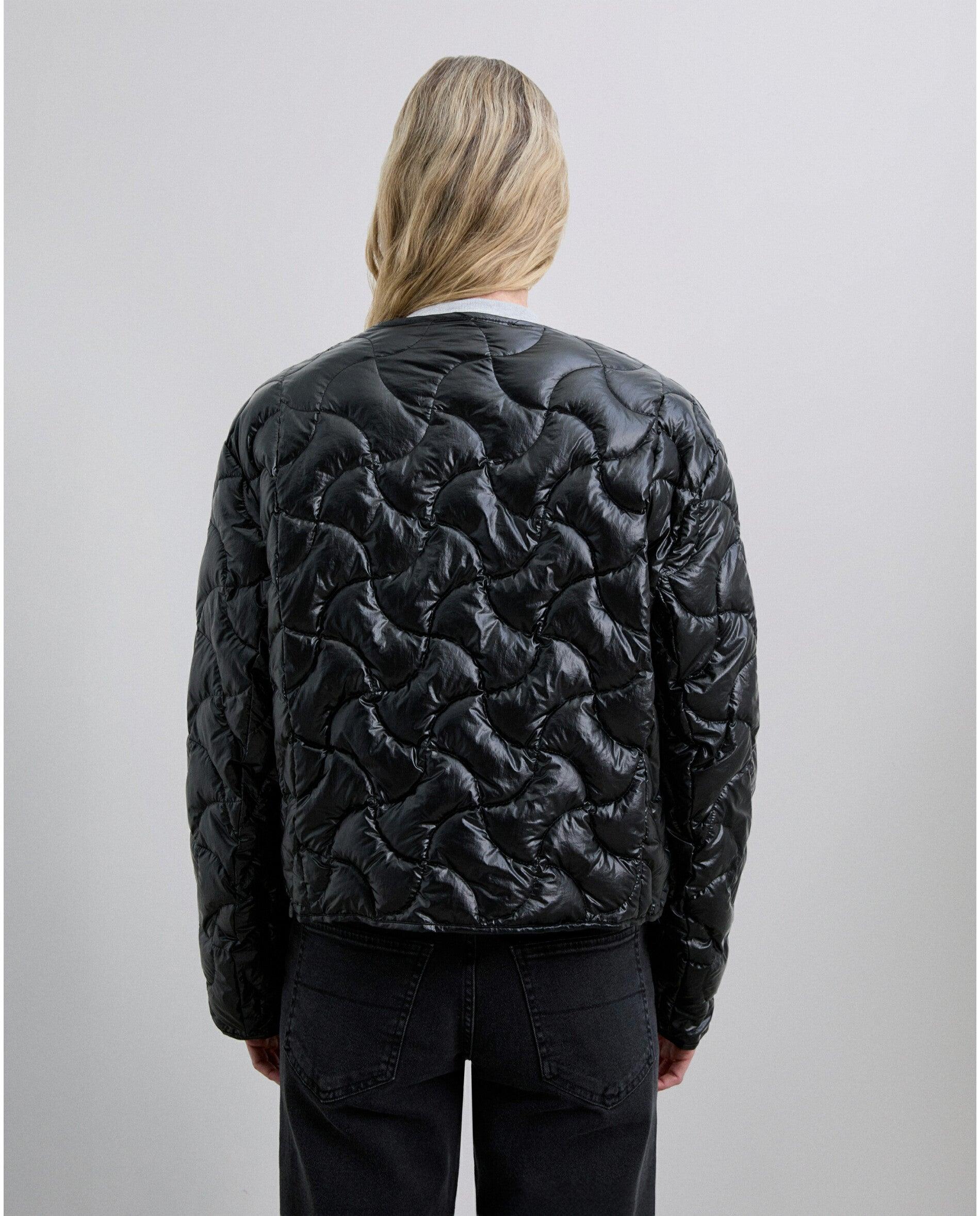 Casaco Acolchoado com Fecho Frontal de Fecho Zip Preto-3
