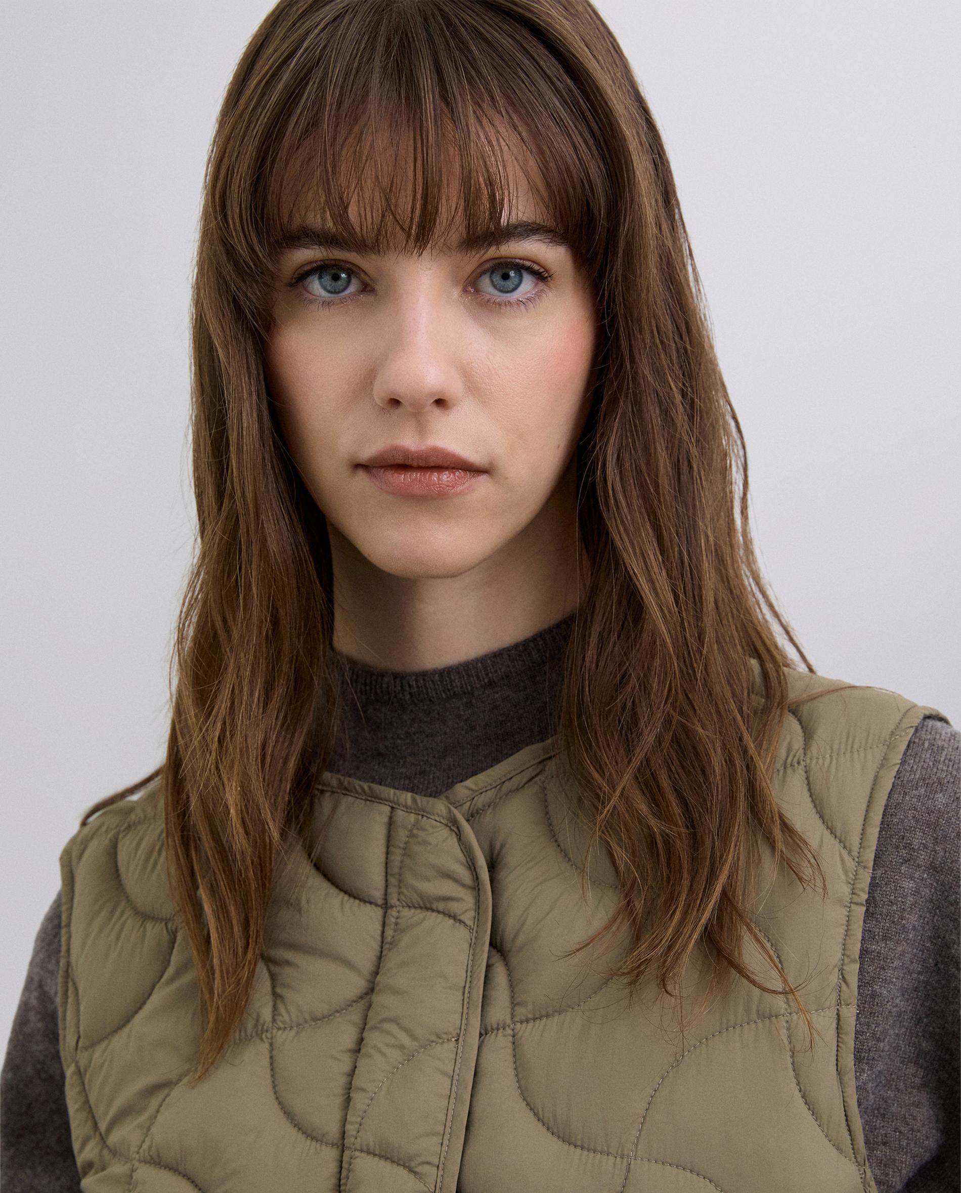 Colete Acolchoado com Pespontos Ondulados Caqui-4