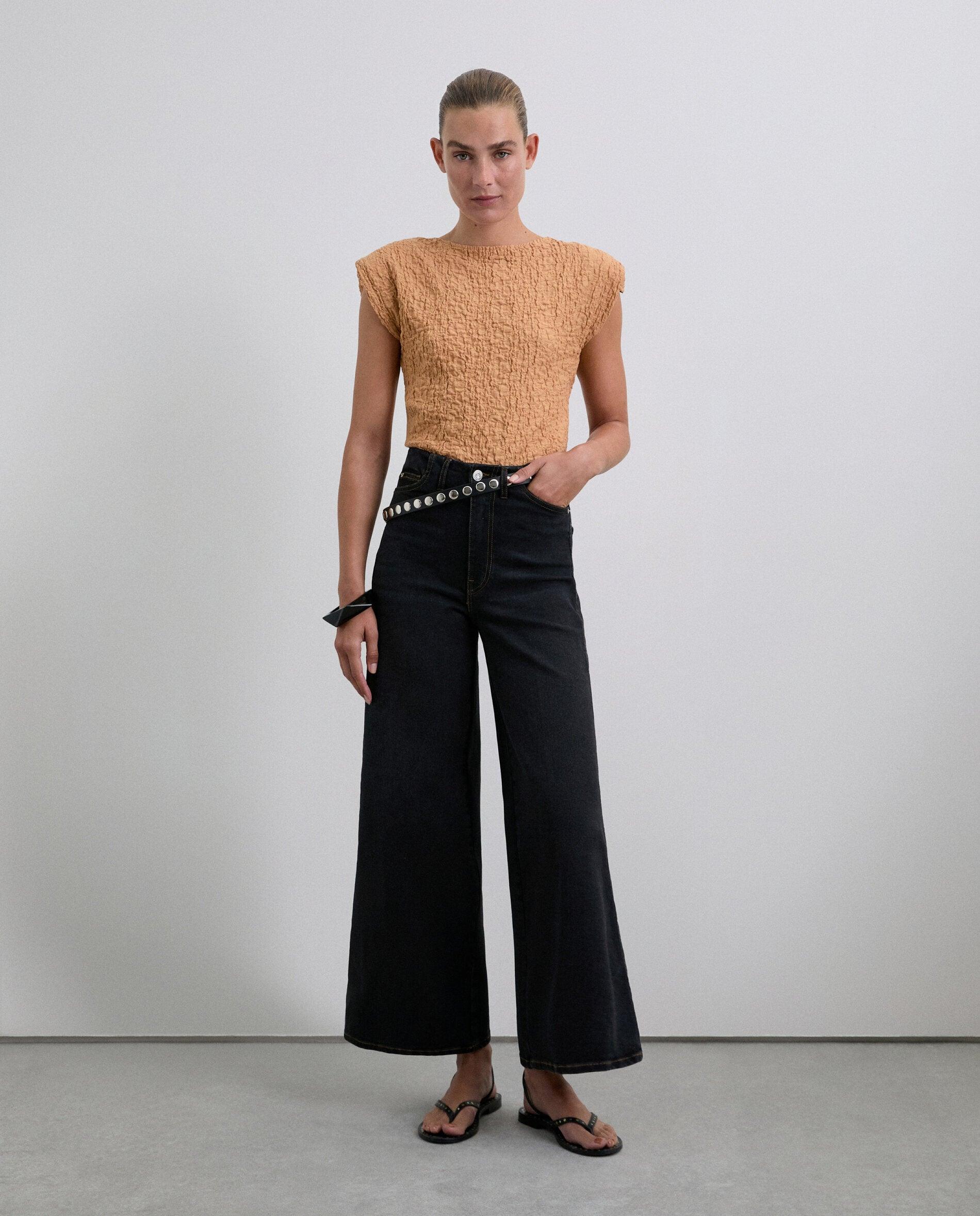 Jeans com Corte a Direito de Cintura Alta e Corte Culotte Preto-1